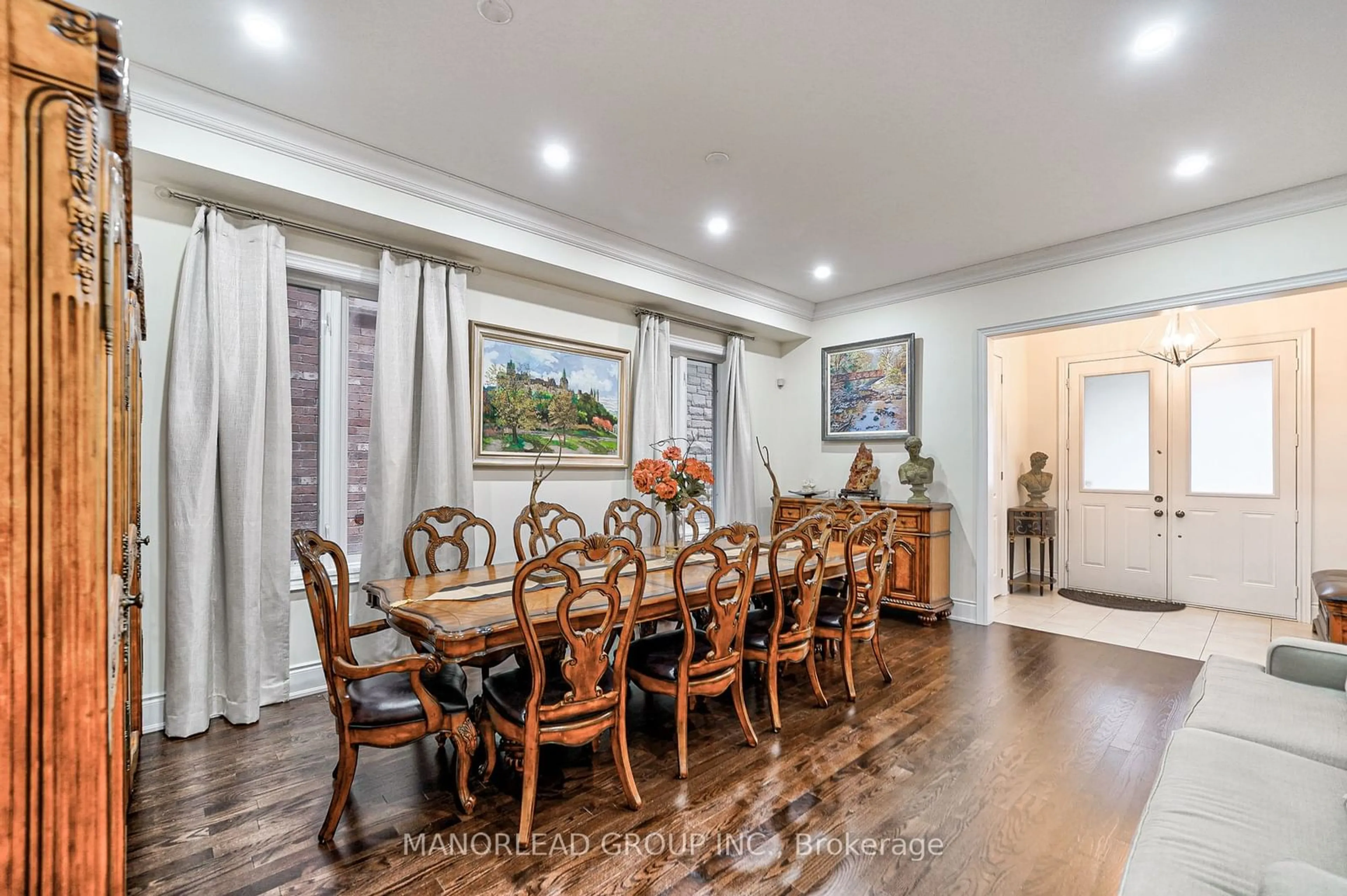 Dining room, wood/laminate floor for 17 Mario Ave, Markham Ontario L6C 0X8