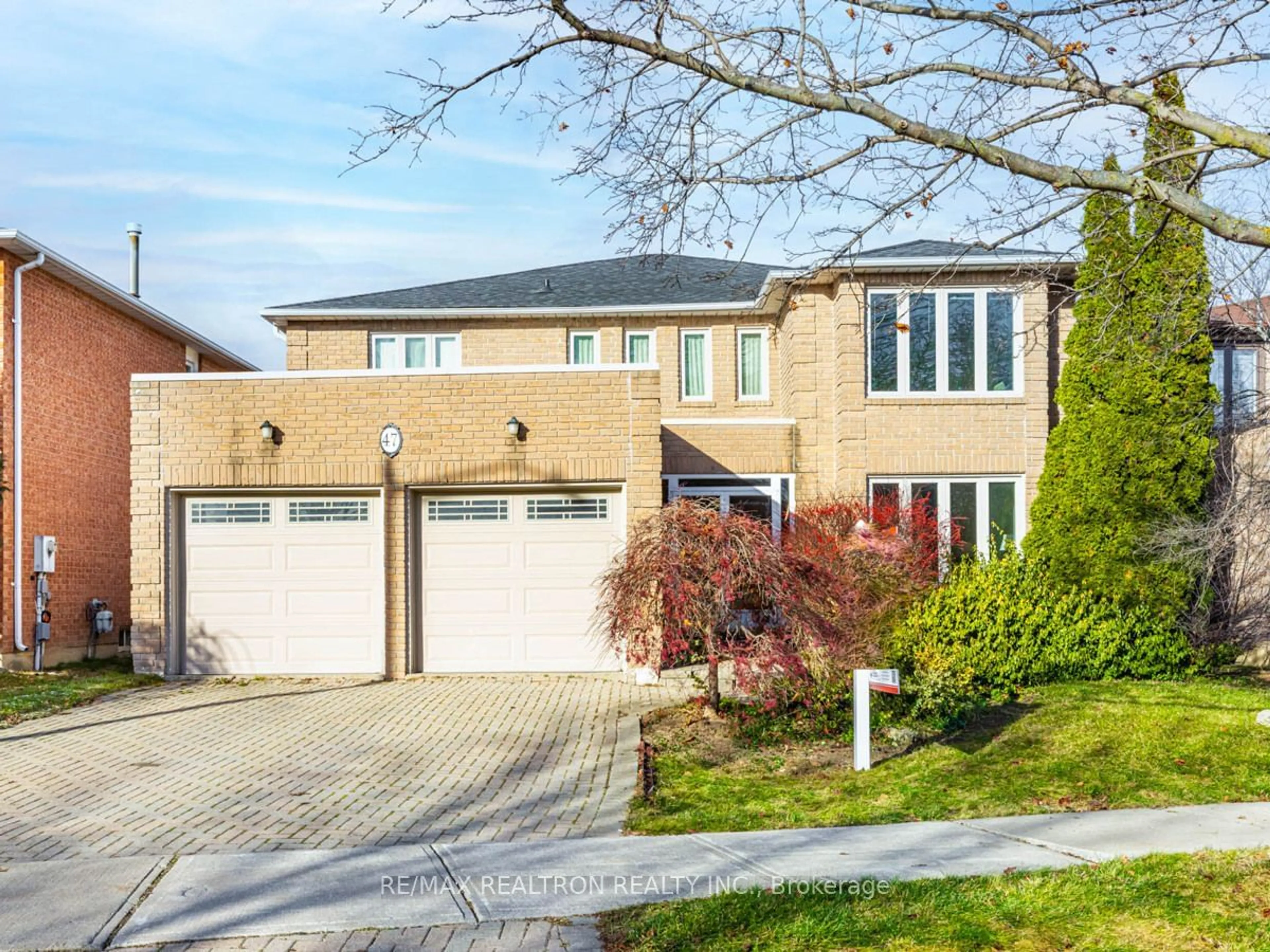 Home with brick exterior material, street for 47 Miriam Cres, Richmond Hill Ontario L4B 2P8