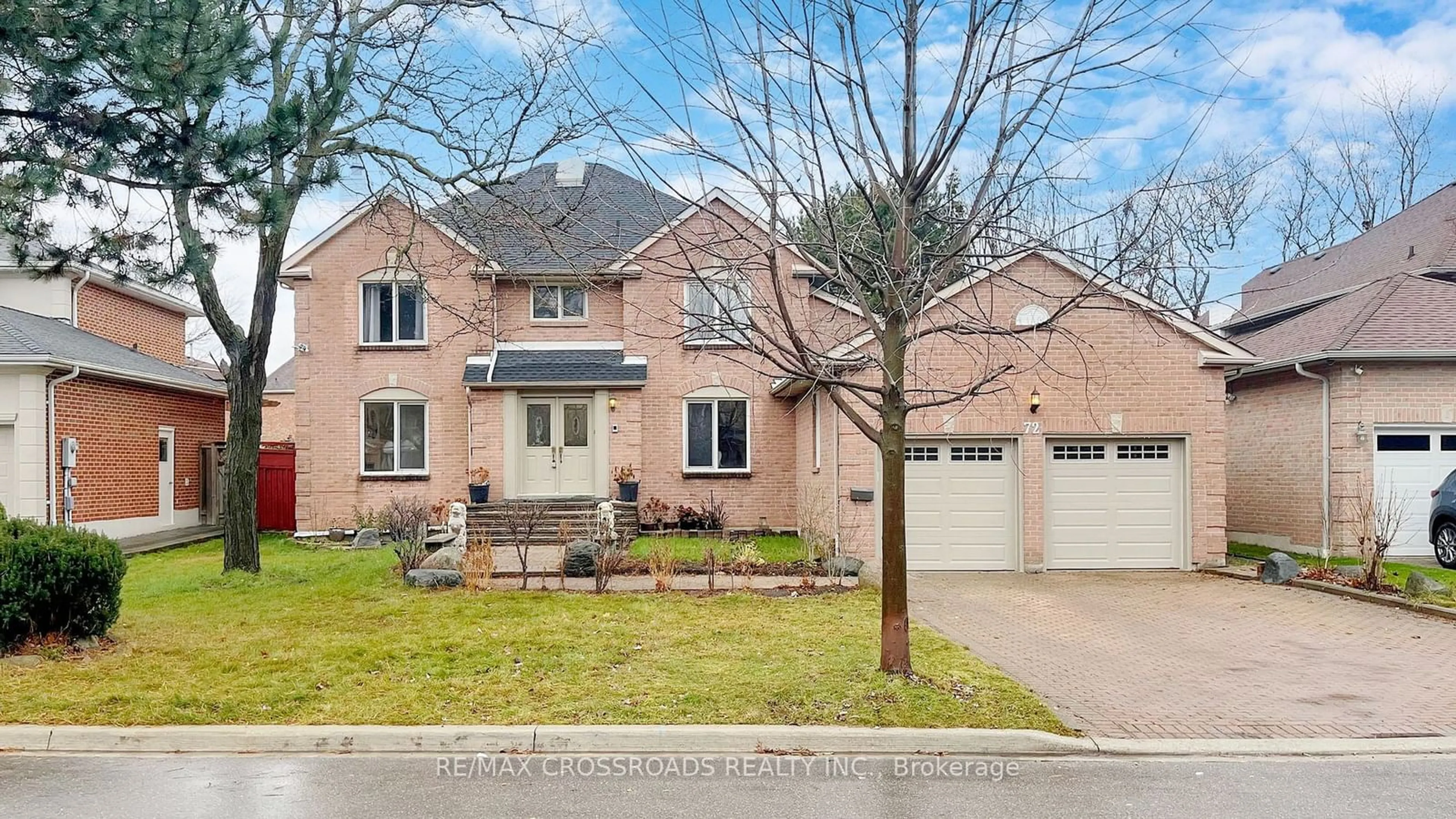 Home with brick exterior material, street for 72 Kerrigan Cres, Markham Ontario L3R 7S7