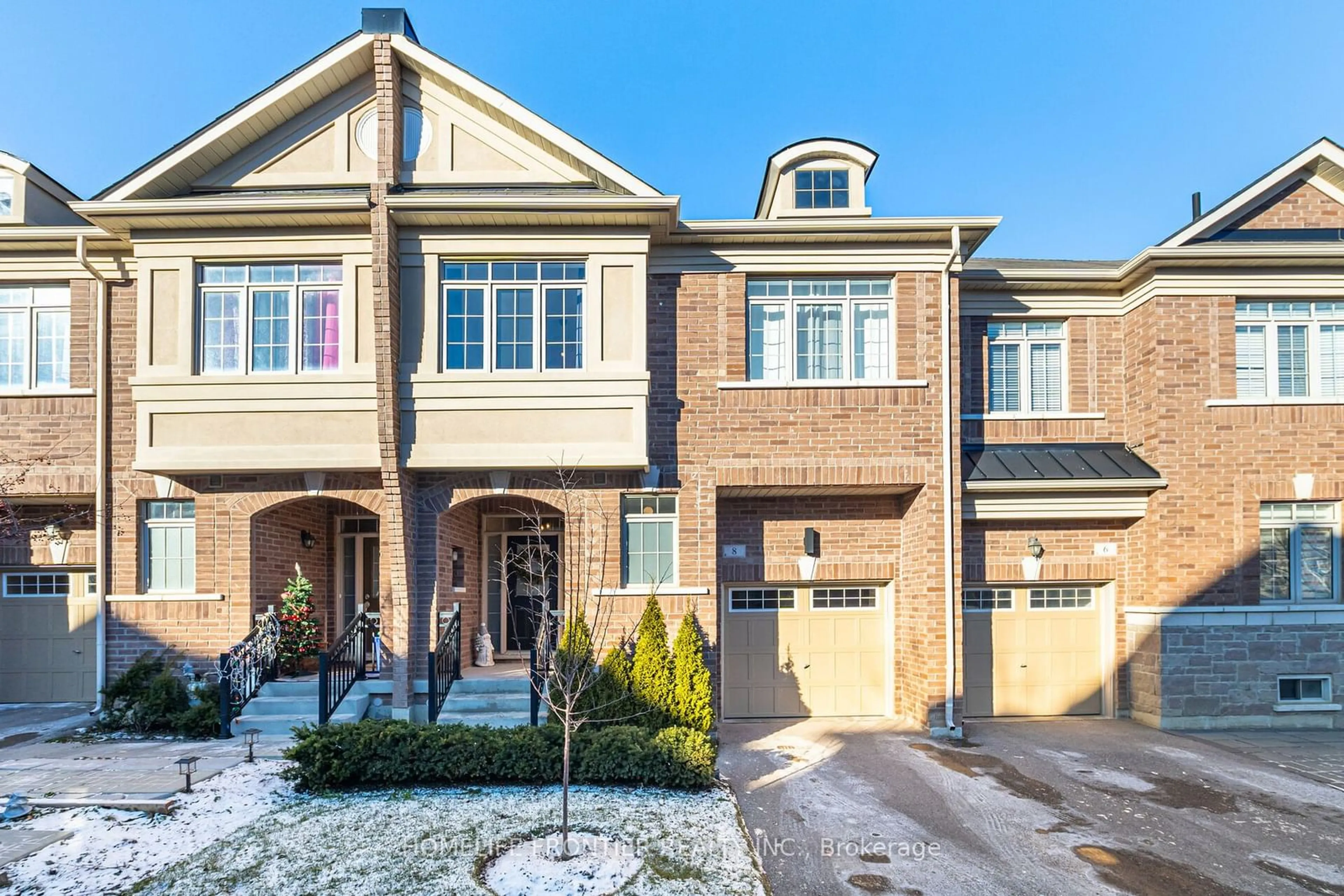 Home with brick exterior material, street for 8 Ruffle Lane, Richmond Hill Ontario L4E 0W3