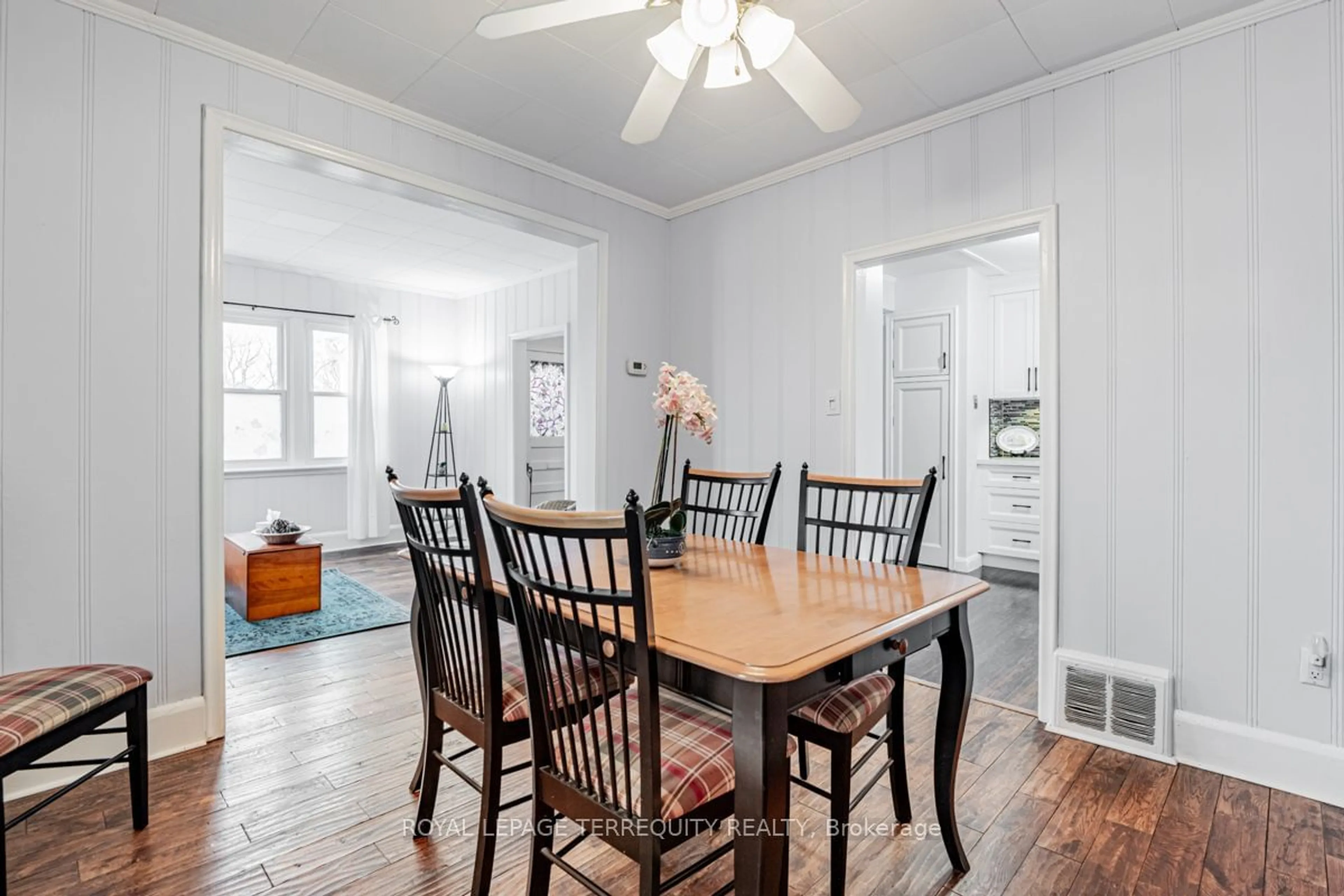 Dining room, unknown for 58 Main St, Newmarket Ontario L3Y 3Z7