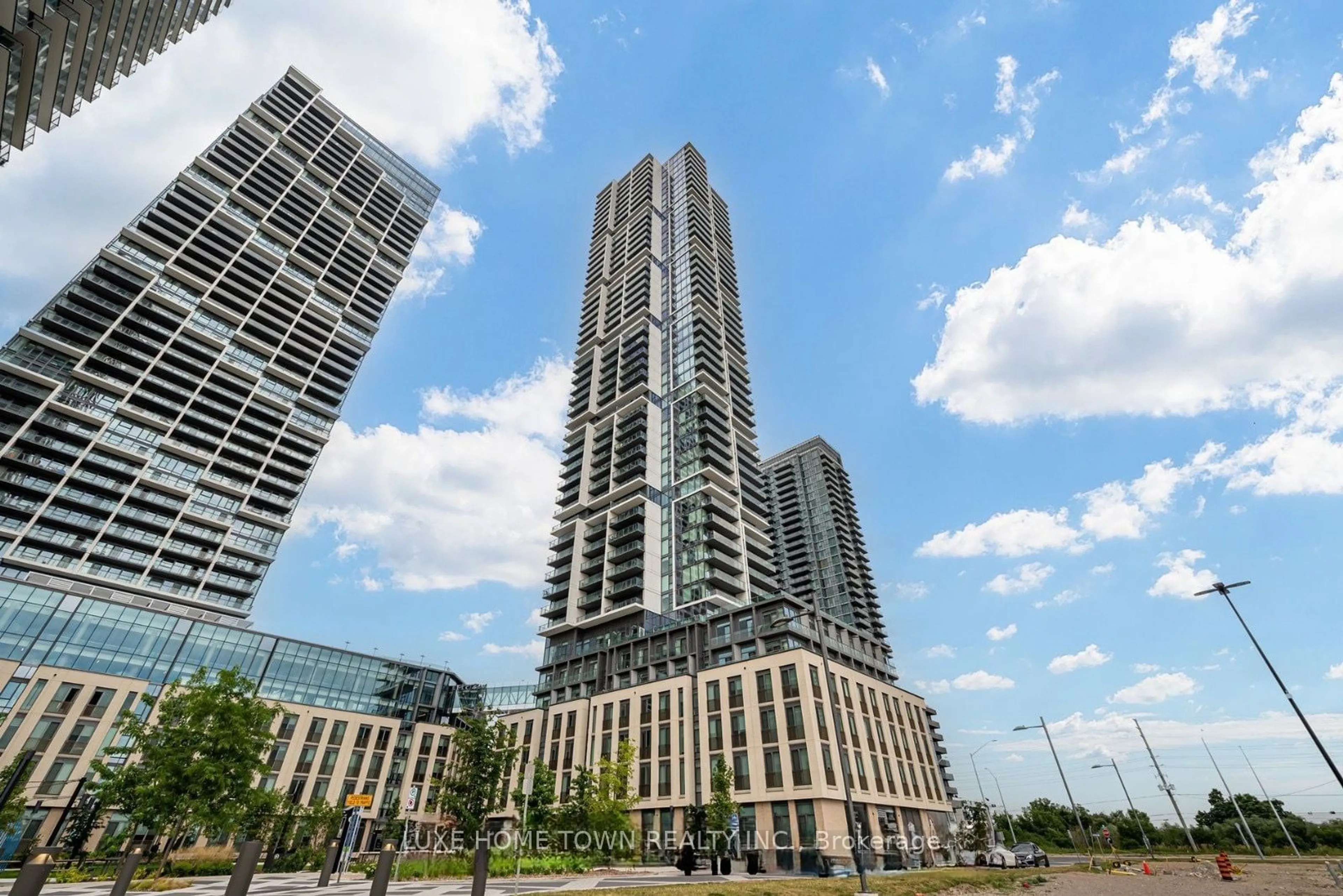 Patio, city buildings view from balcony for 7890 Jane St #2606, Vaughan Ontario L4K 4R6