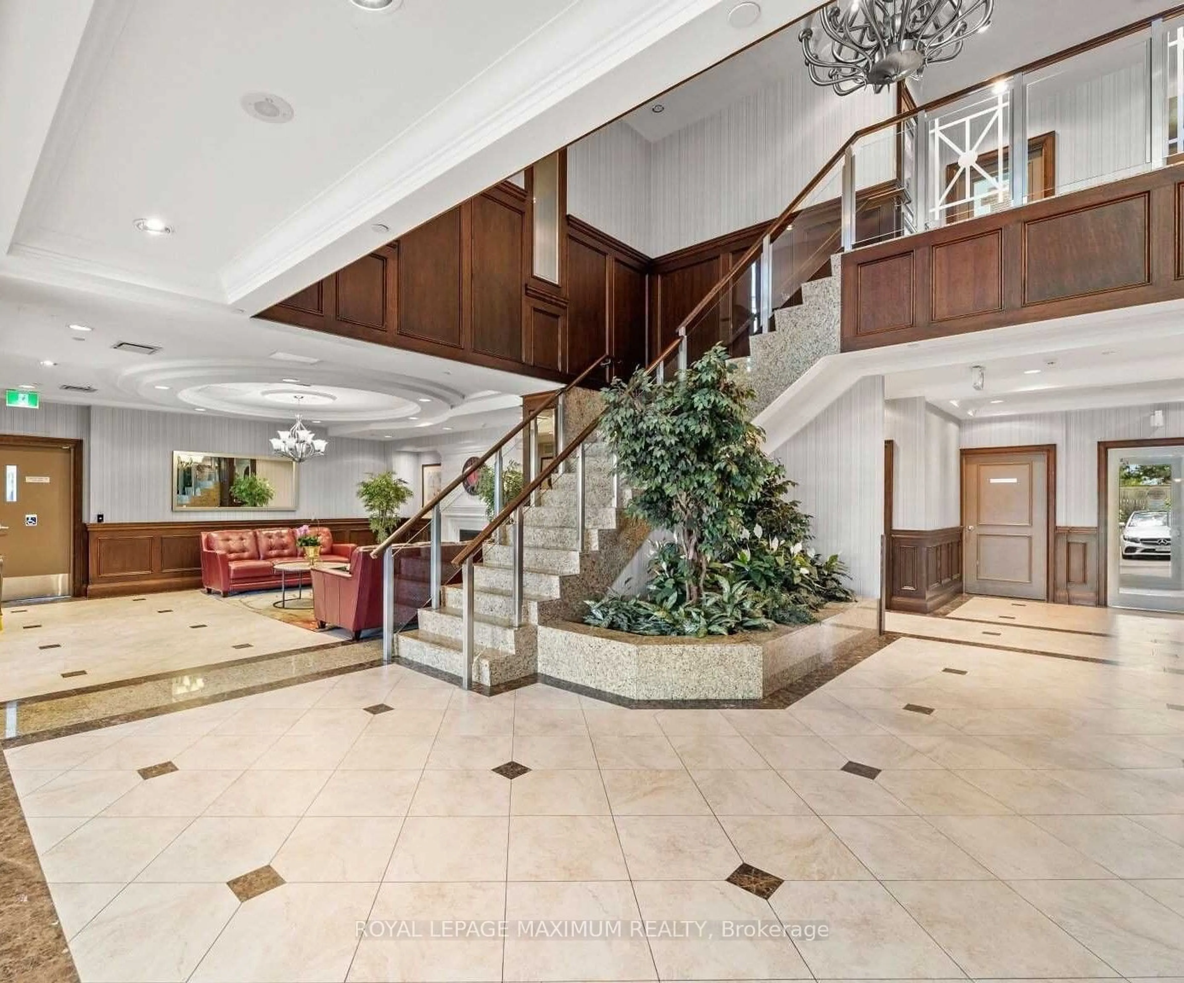 Lobby for 15 North Park Rd #1203, Vaughan Ontario L4J 0A1