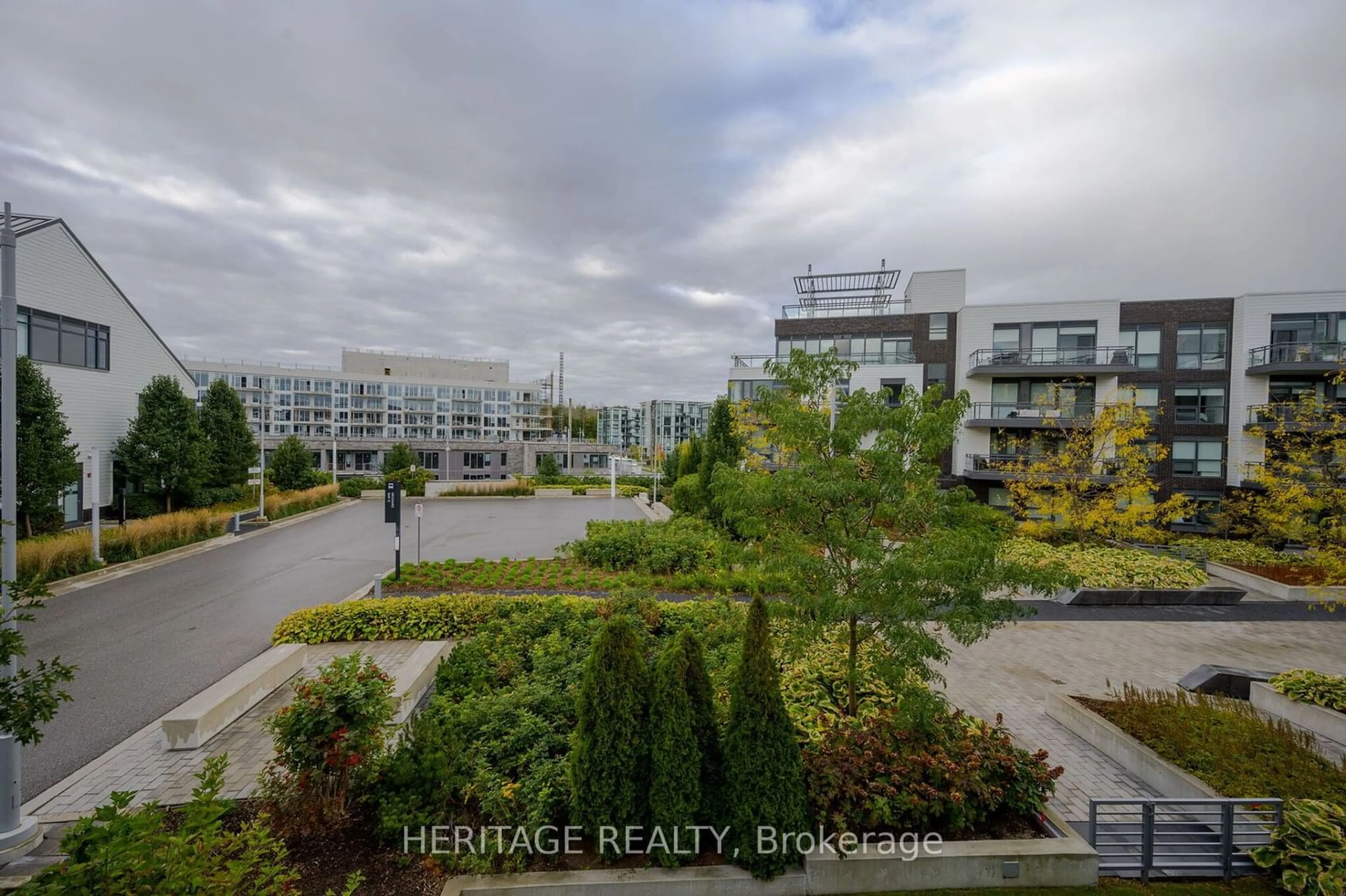 A pic from outside/outdoor area/front of a property/back of a property/a pic from drone, city buildings view from balcony for 333 Sea Ray Ave #D227, Innisfil Ontario L9S 2P7