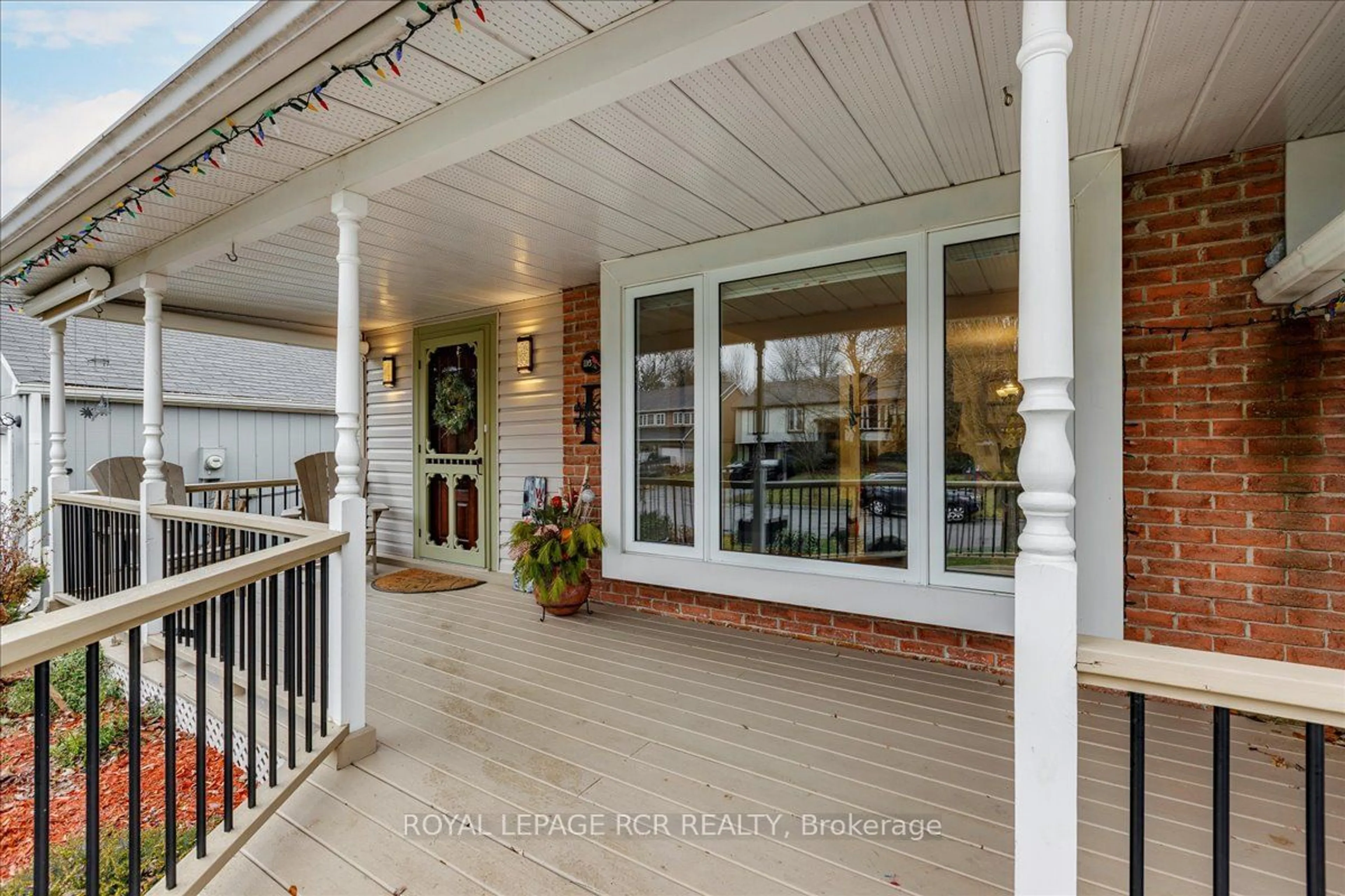 Indoor entryway for 116 Tyson Dr, East Gwillimbury Ontario L9N 1B2