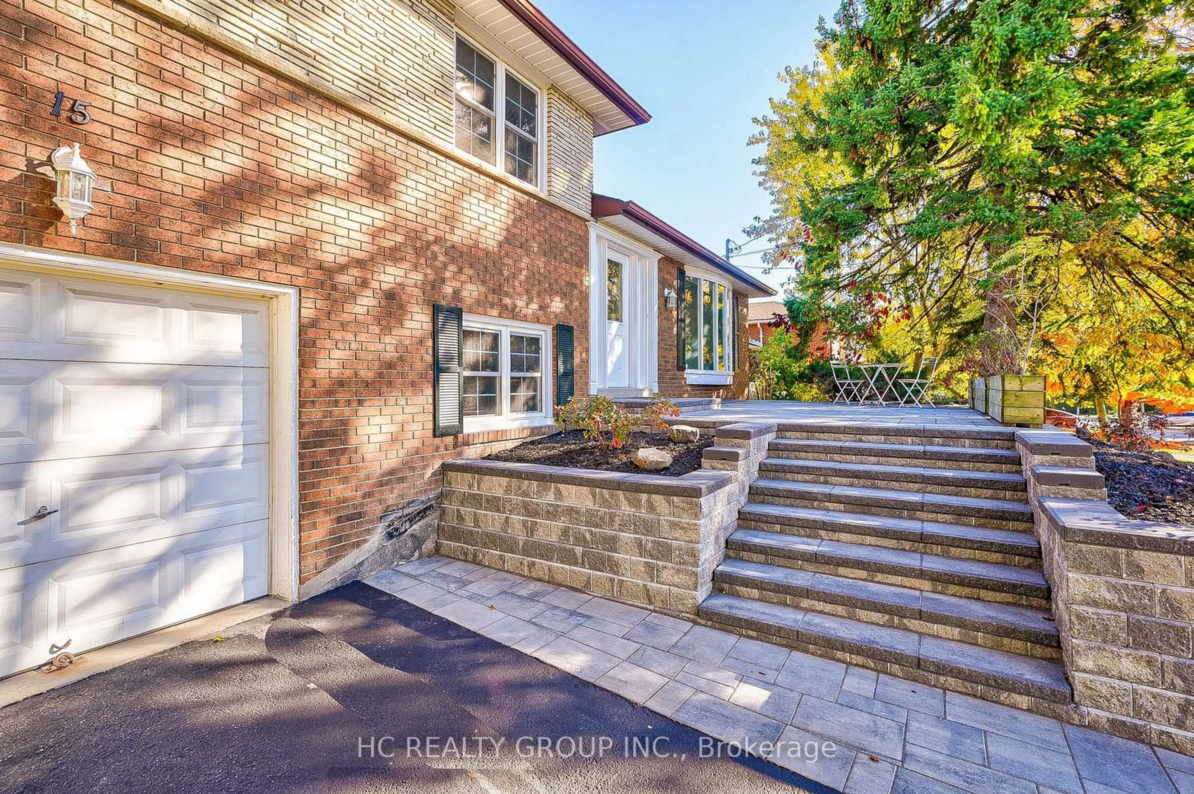 Home with brick exterior material, street for 15 Willowgate Dr, Markham Ontario L3P 1G1