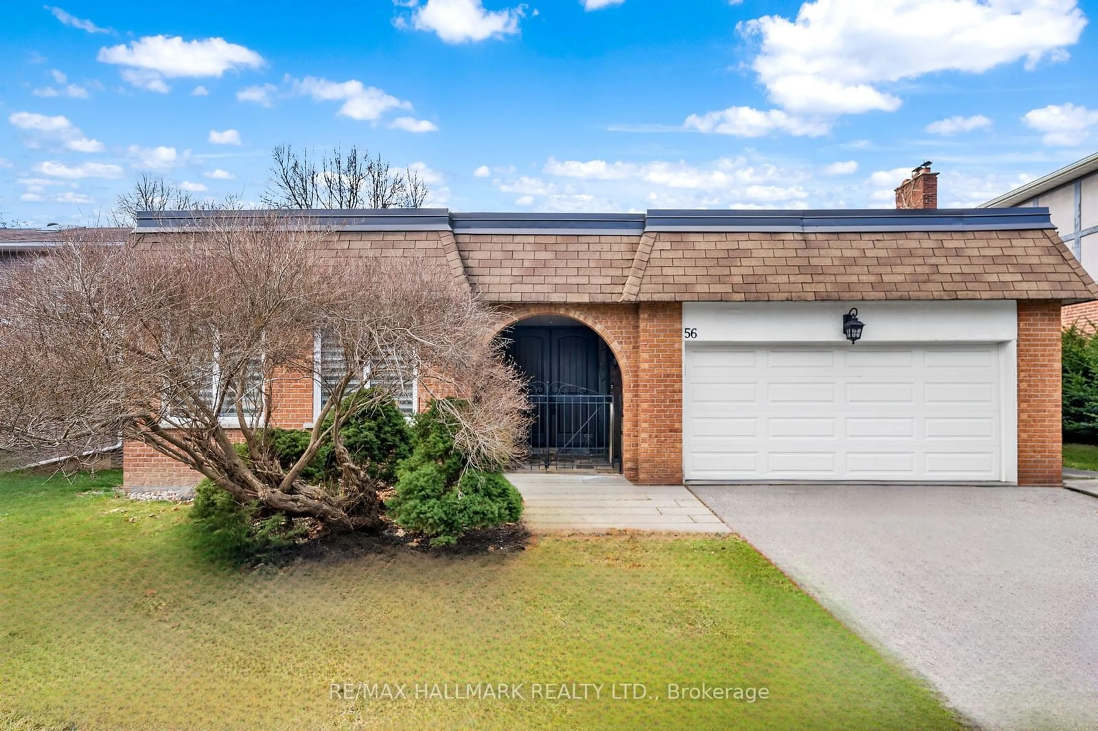 A pic from outside/outdoor area/front of a property/back of a property/a pic from drone, street for 56 Sea Island Path, Markham Ontario L3T 3A4