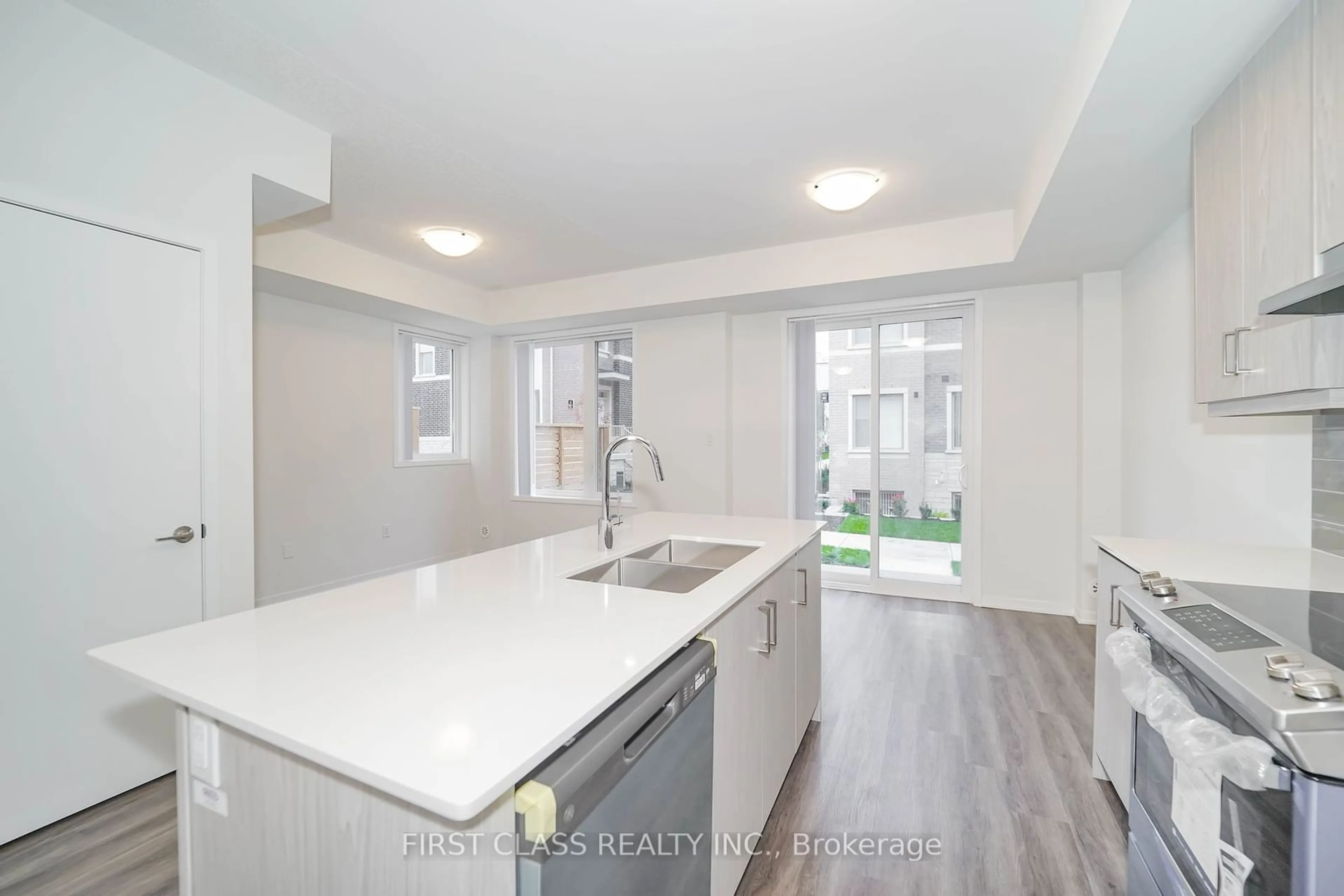 Open concept kitchen, unknown for 27 Mable Smith Way, Vaughan Ontario L4K 0N7