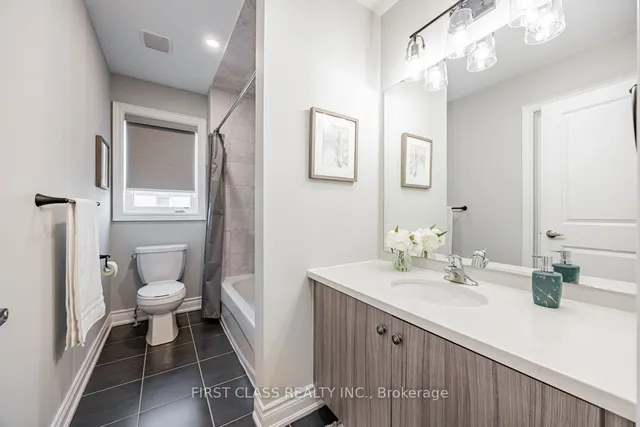 Additional property image - 8 Reign Lane