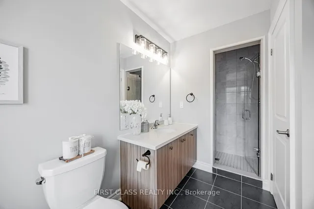 Additional property image - 8 Reign Lane