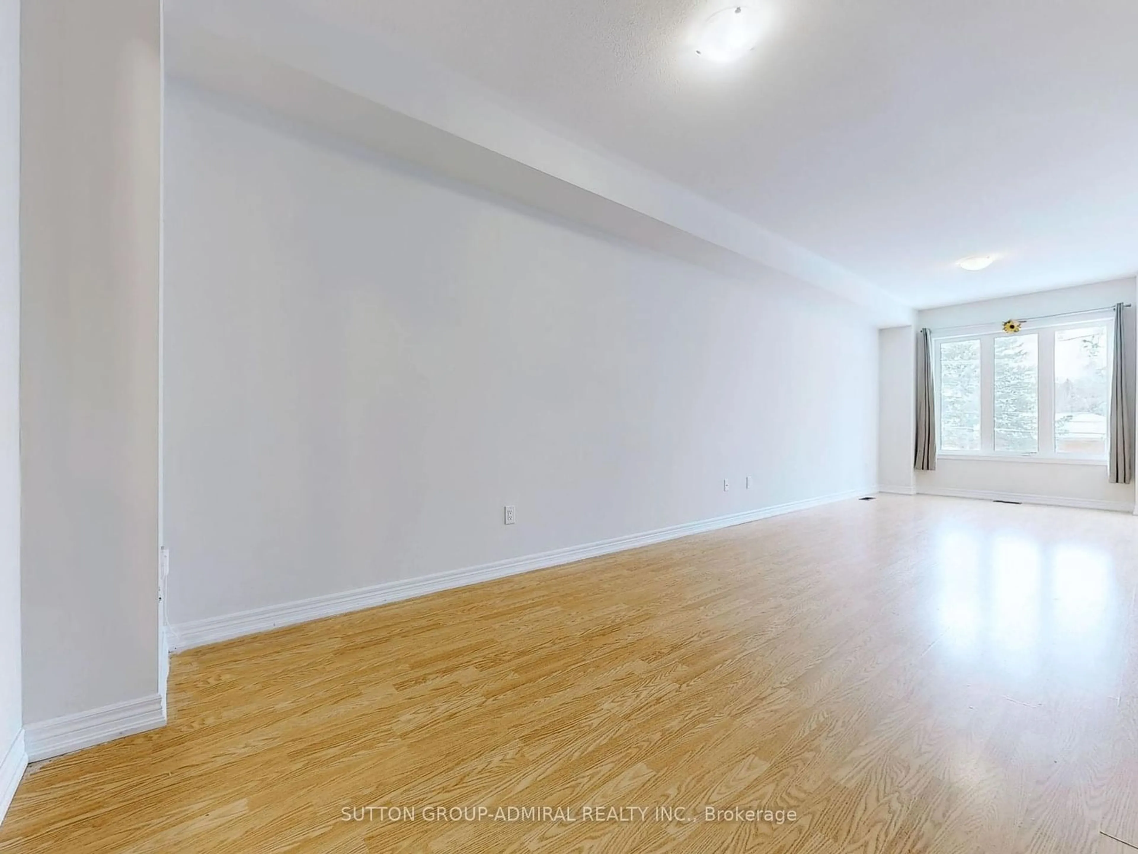 A pic of a room for 42 Greenwood Dr, Essa Ontario L0M 1B4