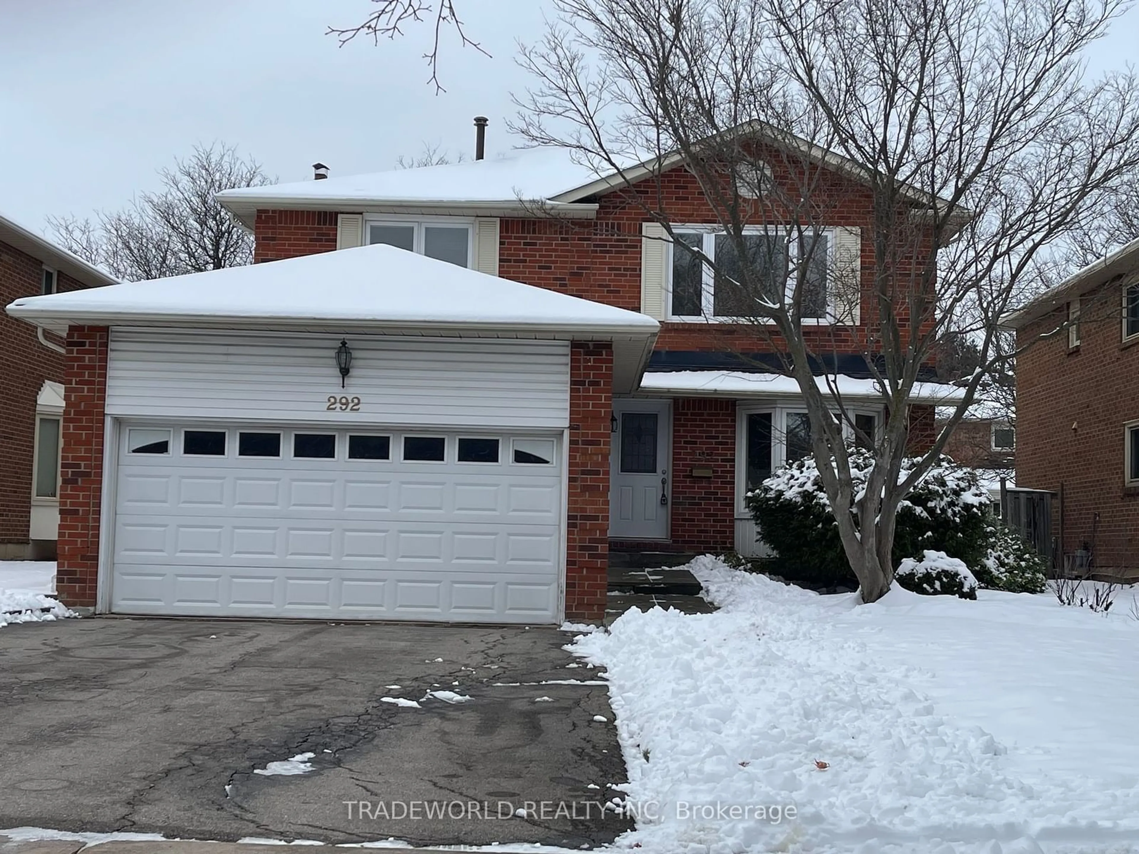 Home with brick exterior material, street for 292 Green Lane, Markham Ontario L3T 7A6