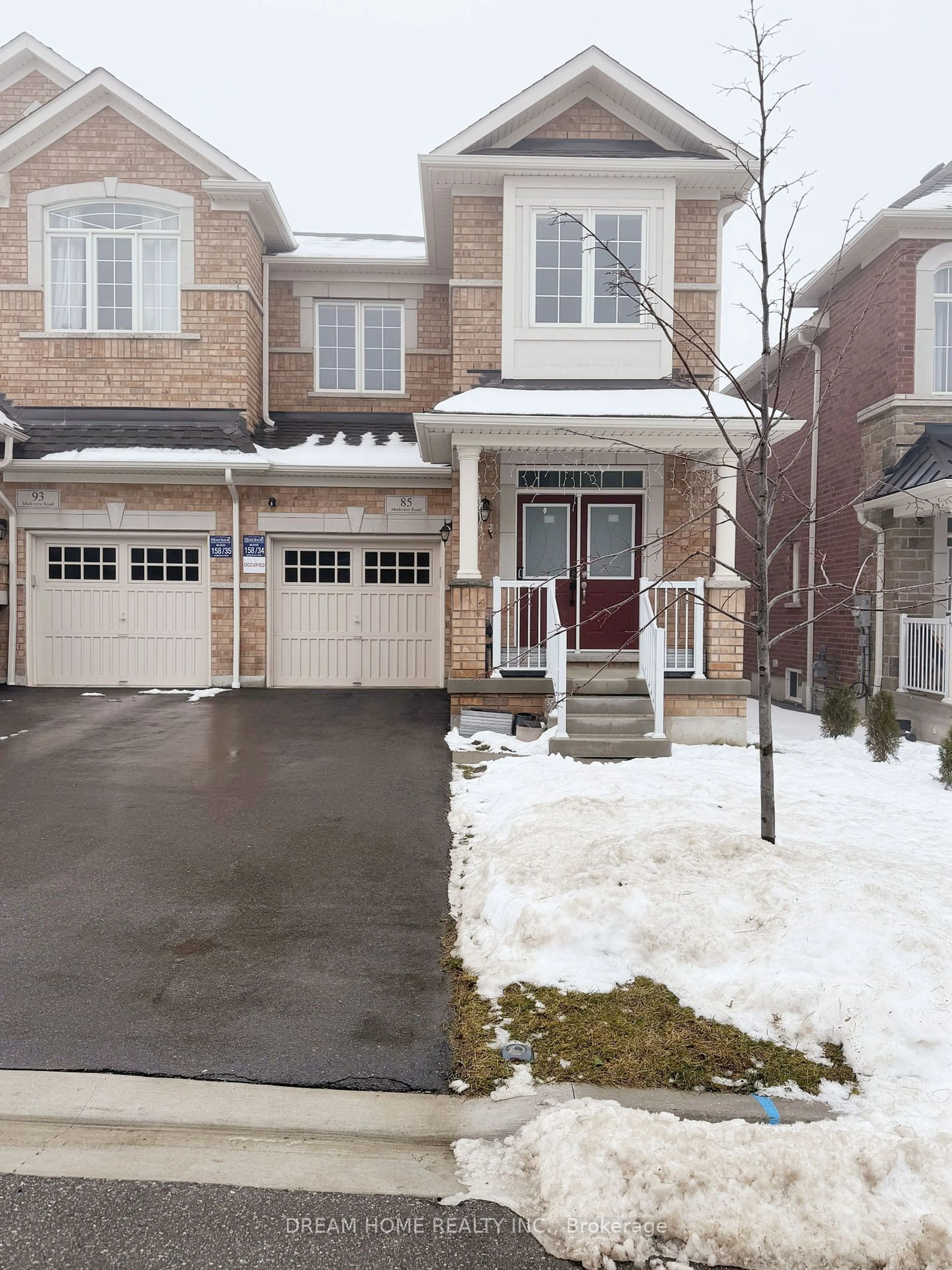 Home with brick exterior material, street for 85 Markview Rd, Whitchurch-Stouffville Ontario L4A 4W3