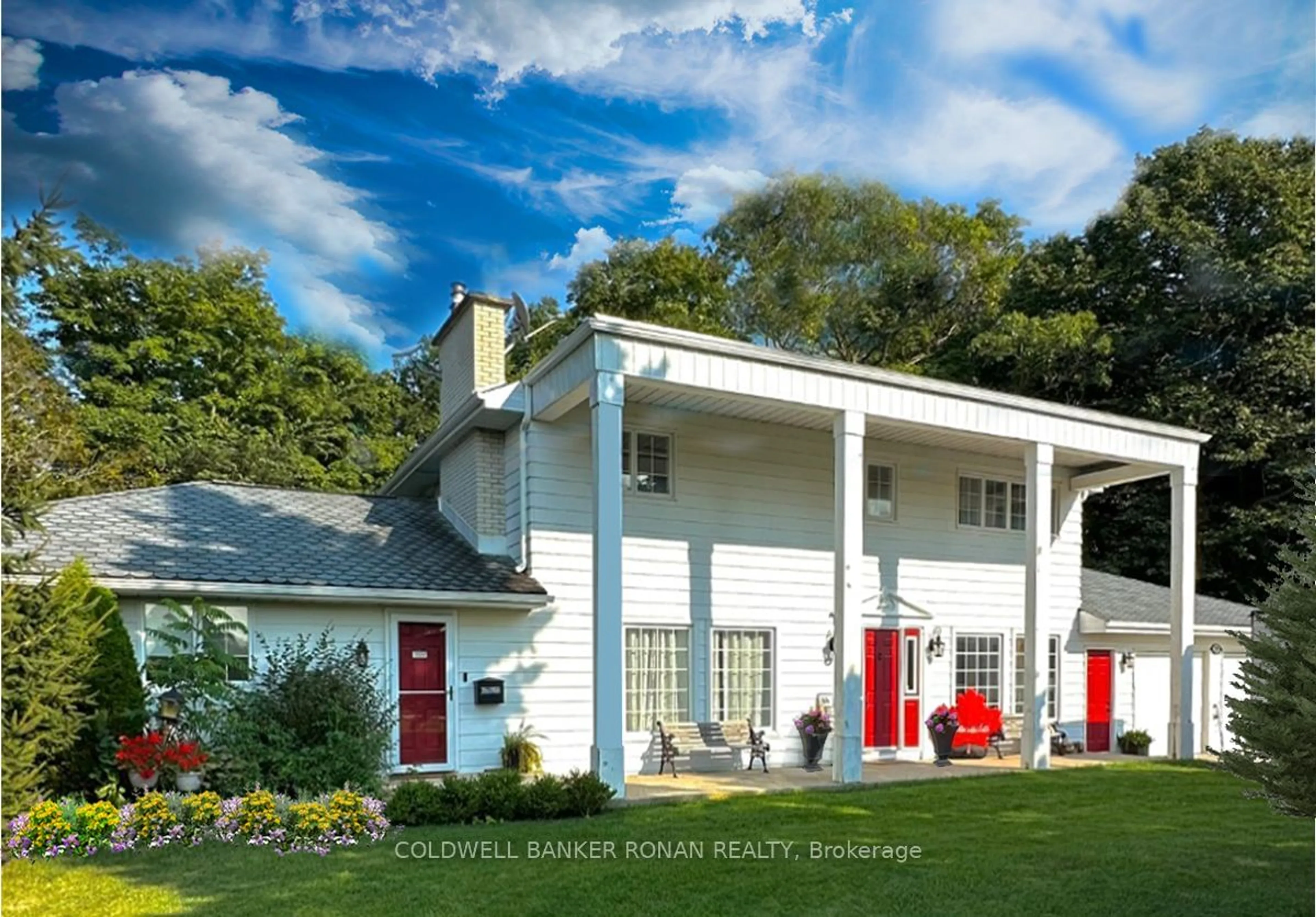 Home with vinyl exterior material, unknown for 2209 10th Sdrd, New Tecumseth Ontario L0G 1W0