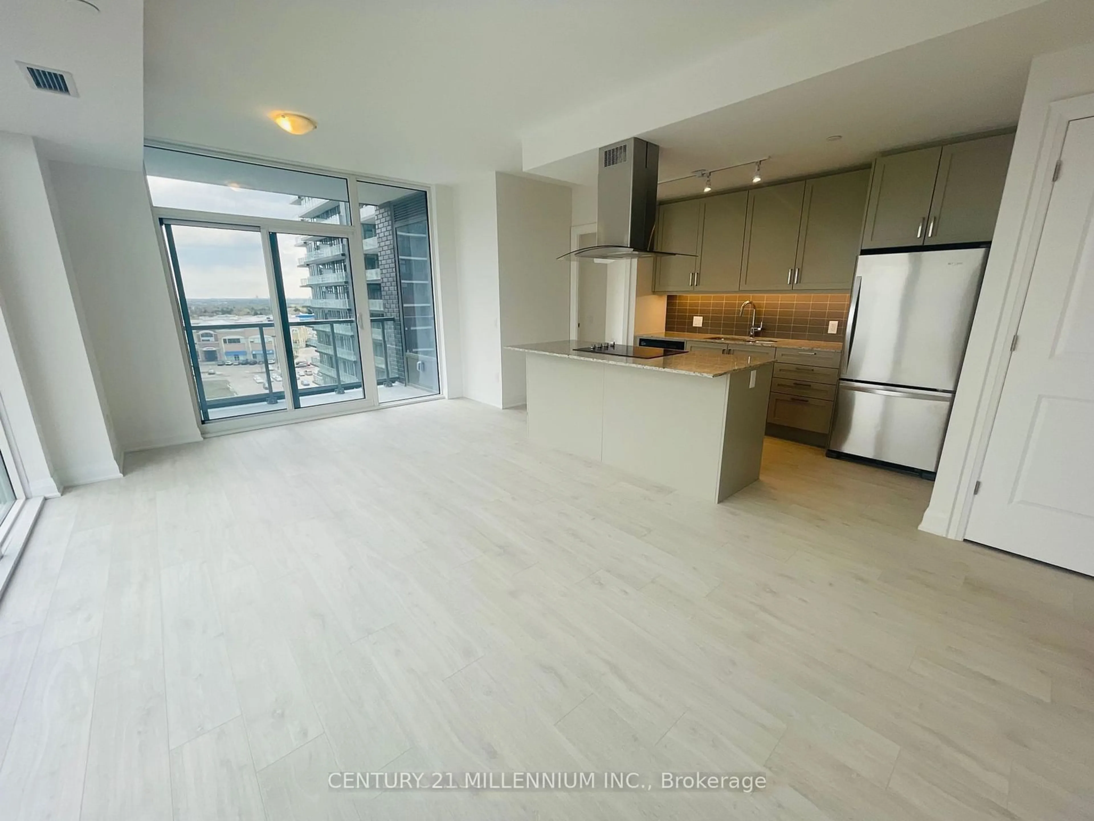 Open concept kitchen, unknown for 10 Gatineau Dr #1014, Vaughan Ontario L4J 0L2