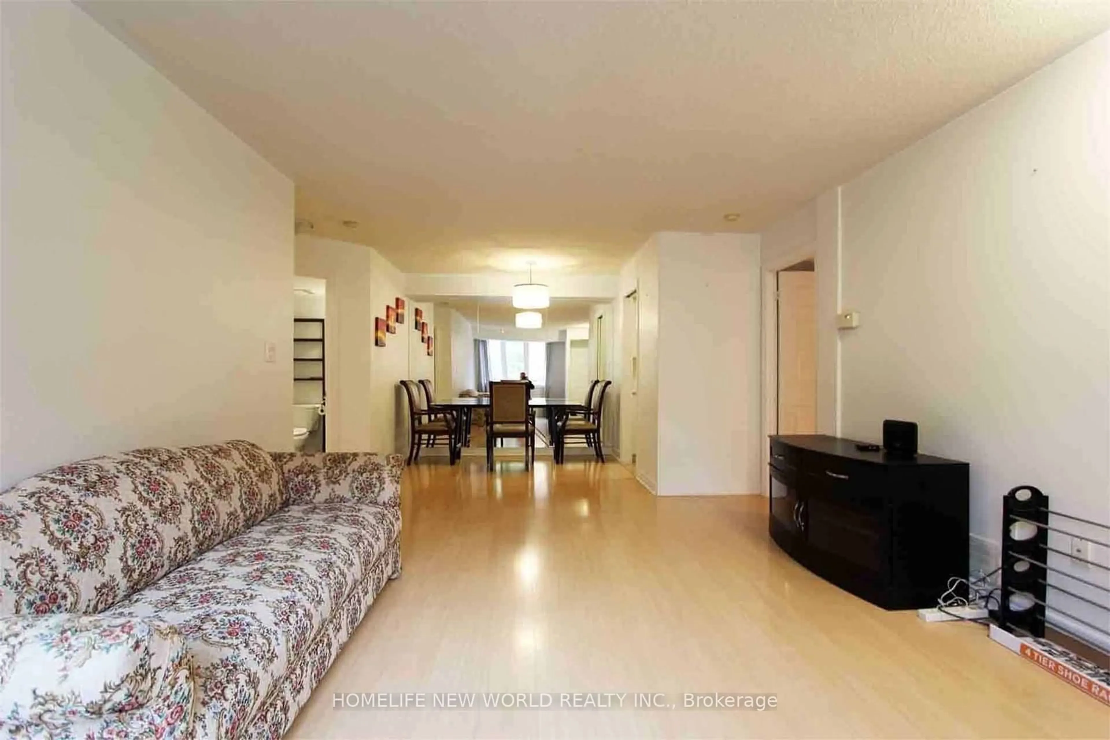 Living room with furniture, unknown for 75 Weldrick Rd #216, Richmond Hill Ontario L4C 0H9