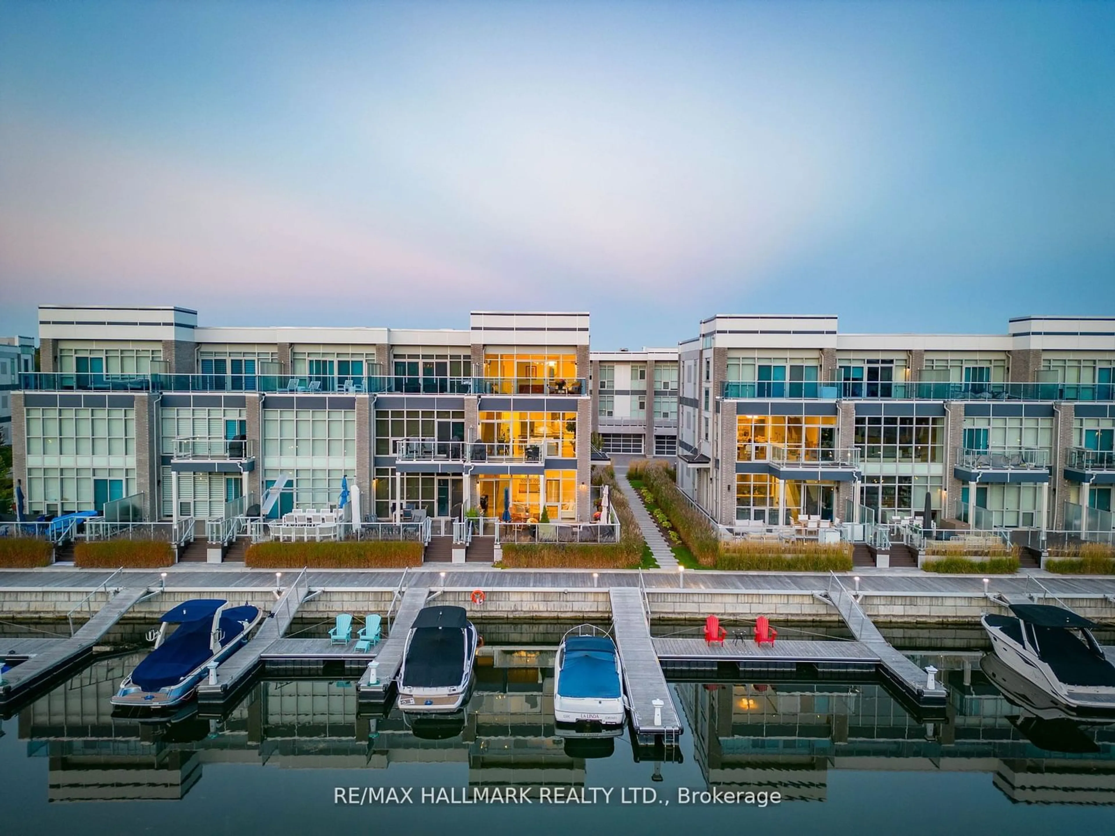 A pic from outside/outdoor area/front of a property/back of a property/a pic from drone, water/lake/river/ocean view for 3740 Mangusta Crt, Innisfil Ontario L9S 0L5