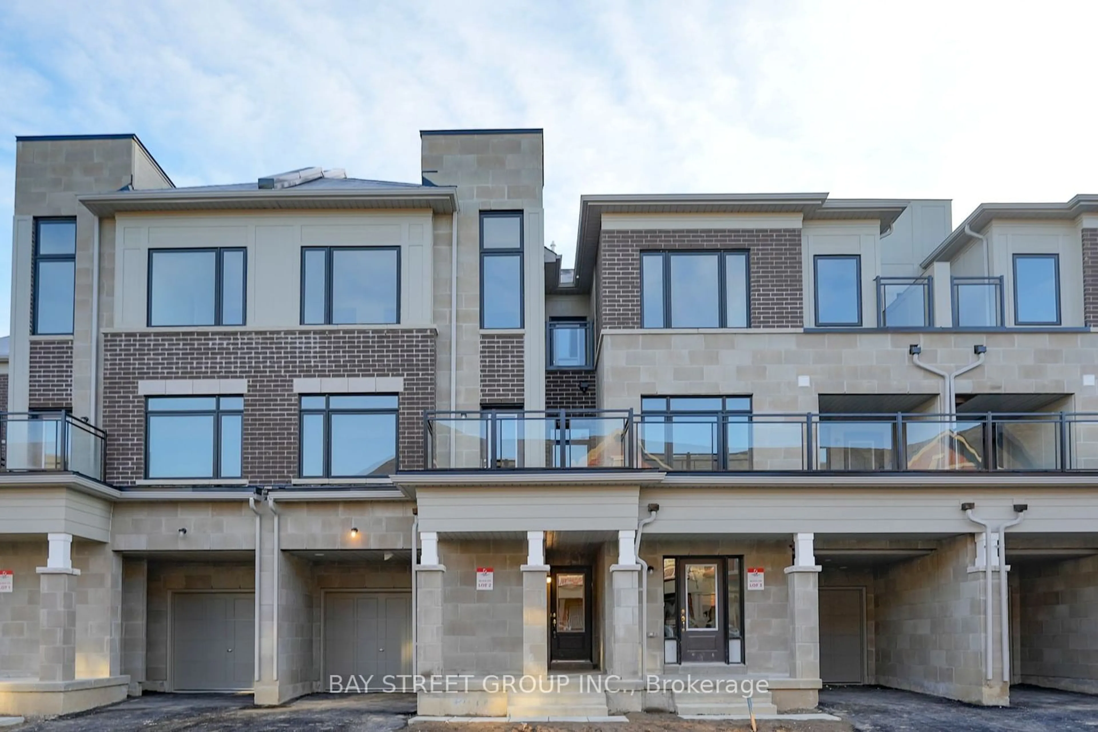 Home with brick exterior material, street for 105 Ness Dr, Richmond Hill Ontario L4S 0K9