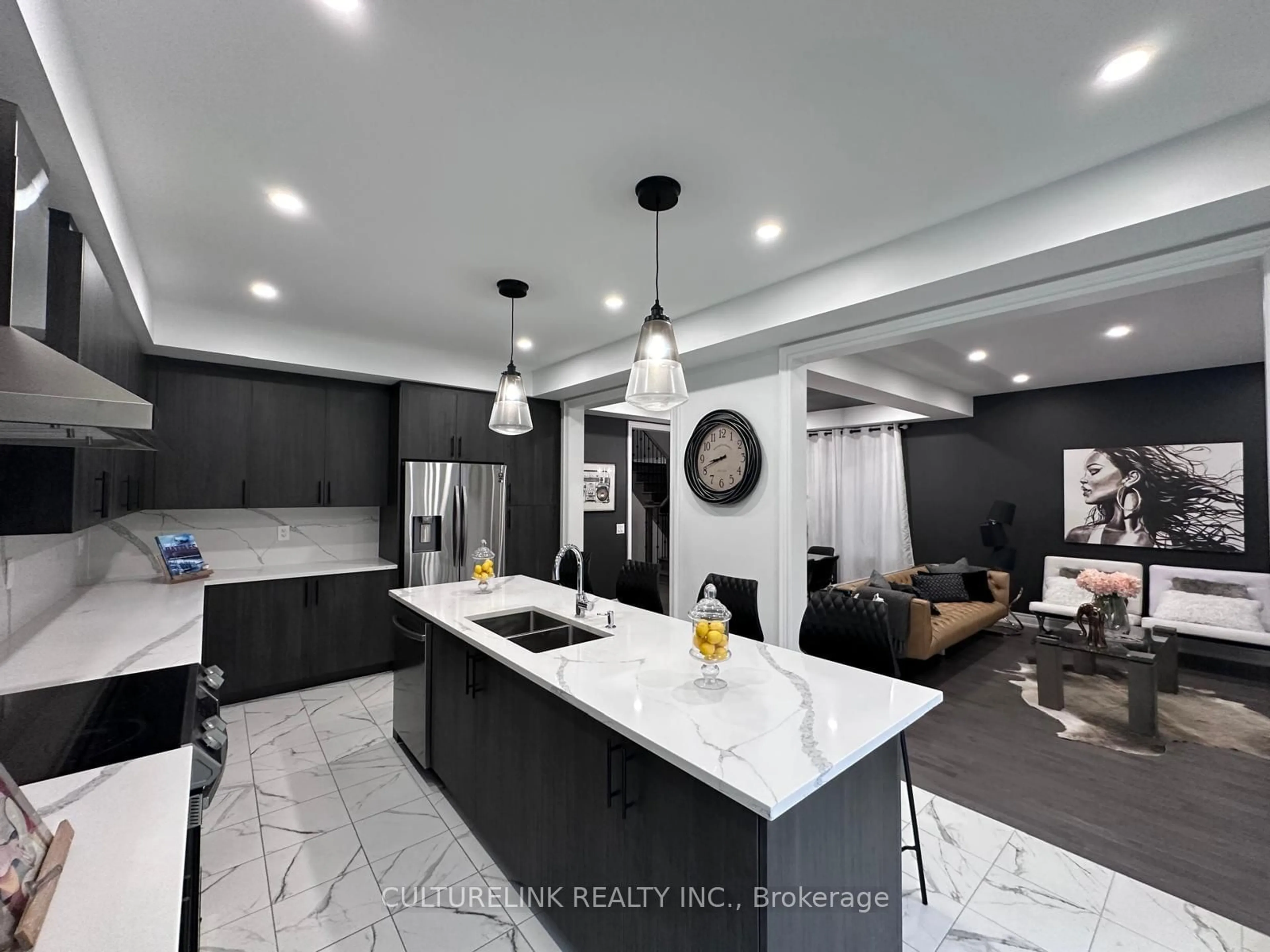 Open concept kitchen, ceramic/tile floor for 65 Murray Leonard Lane, East Gwillimbury Ontario L9N 0Z5