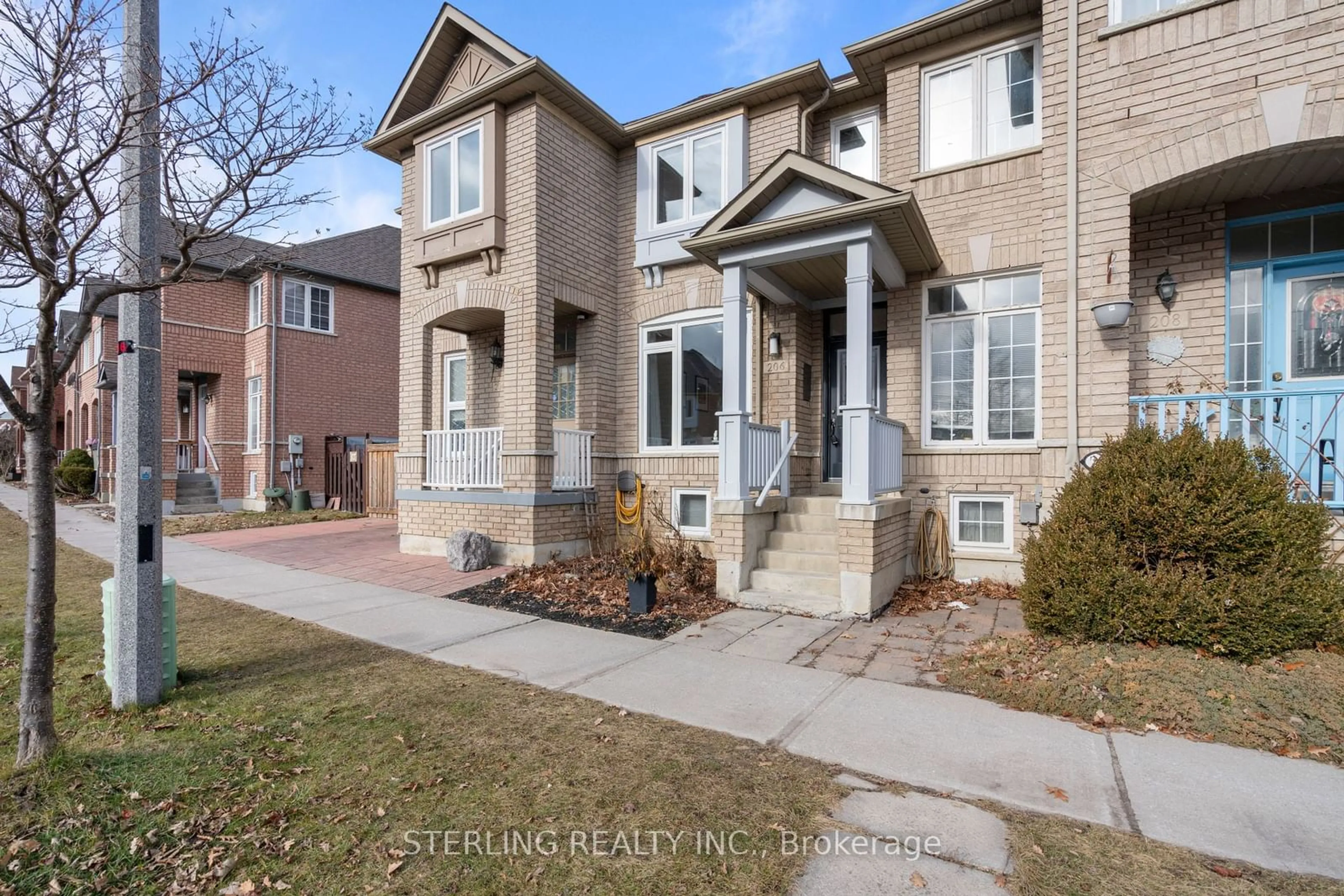 Home with brick exterior material, street for 206 Bur Oak Ave, Markham Ontario L6C 2M1