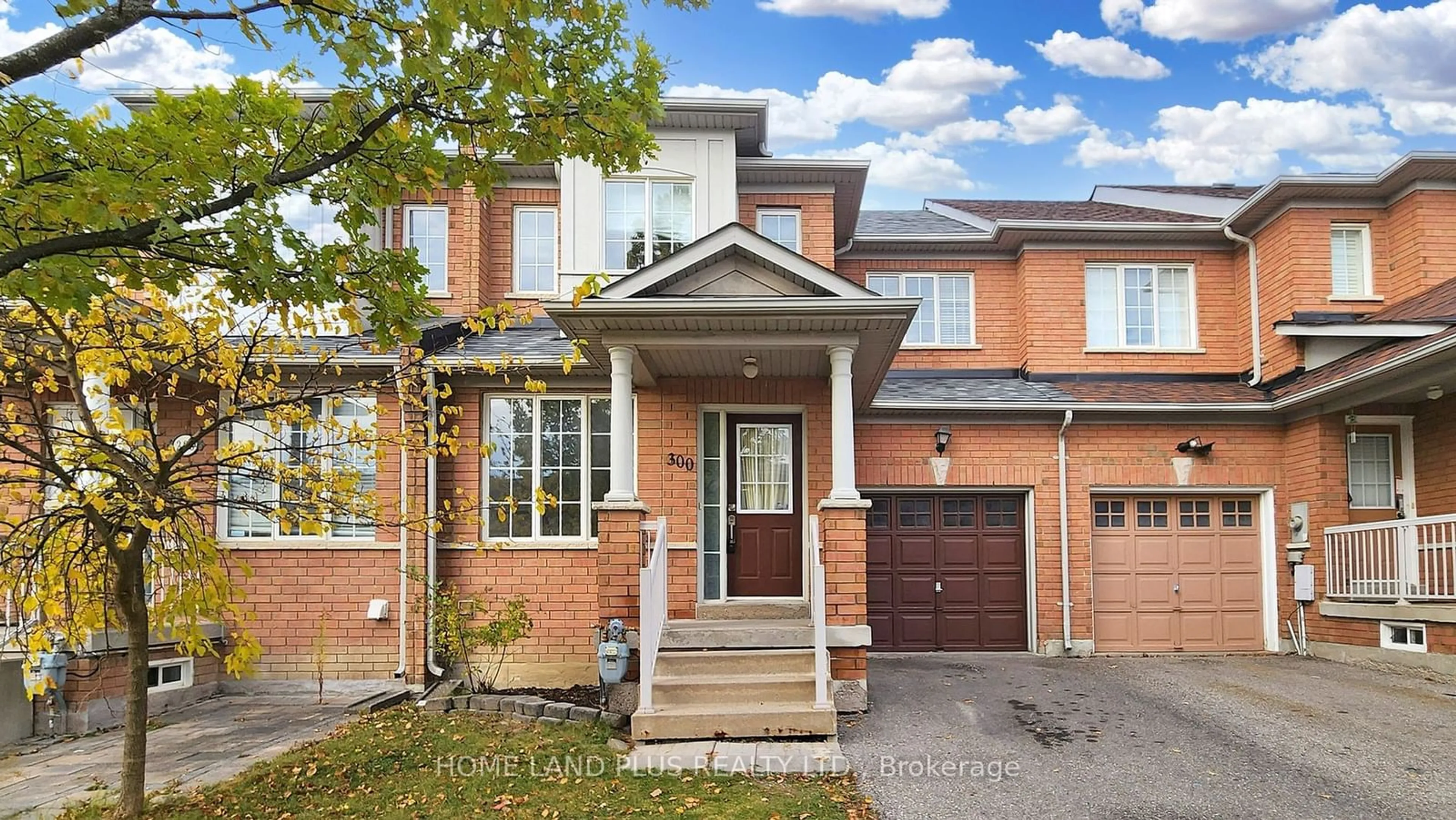 Home with brick exterior material, street for 300 Flagstone Way, Newmarket Ontario L3X 2R8