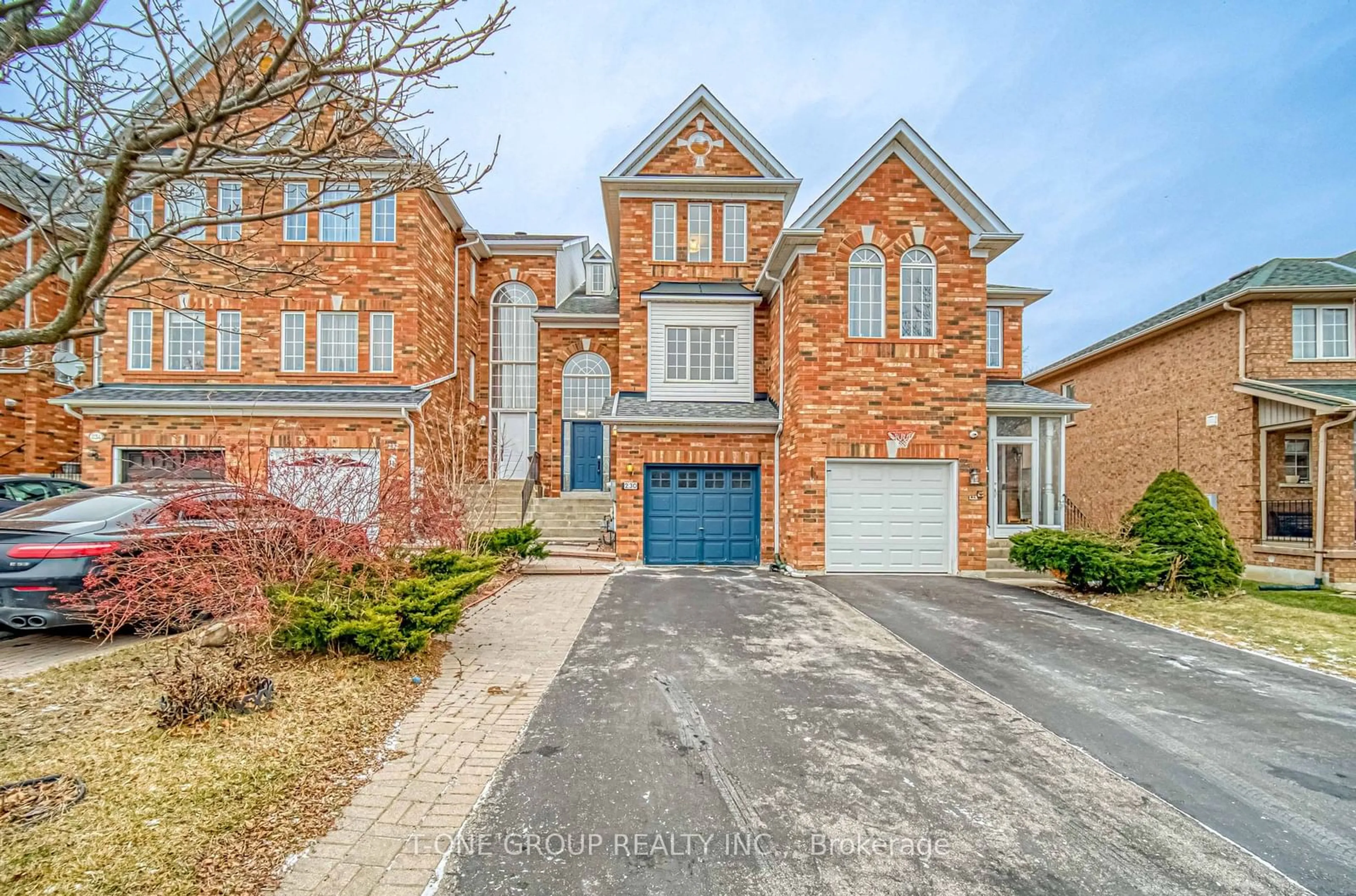 Home with brick exterior material, street for 230 Kimono Cres, Richmond Hill Ontario L4S 2A3