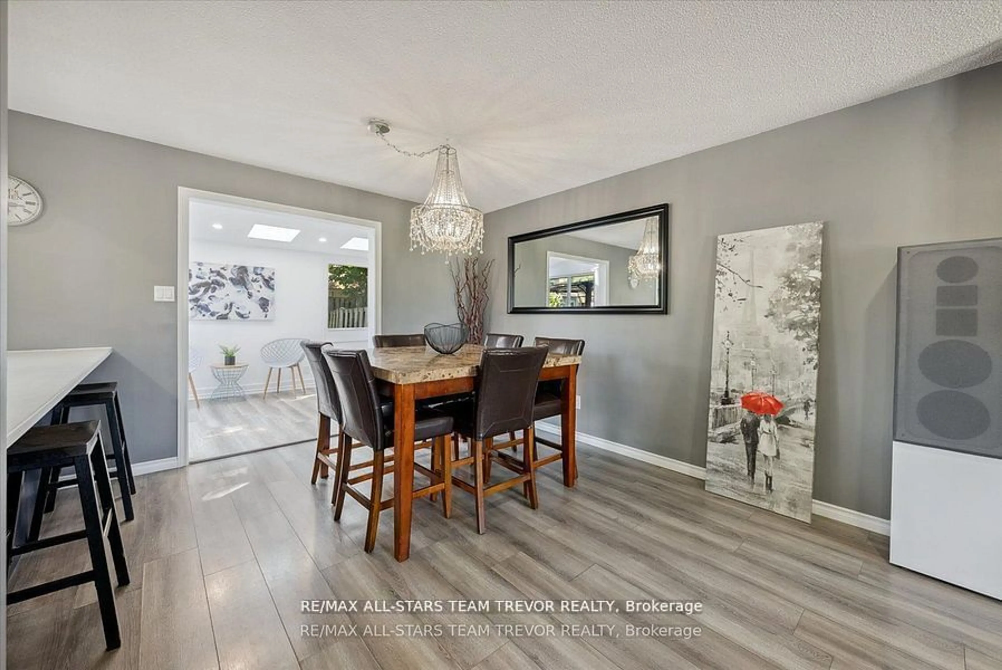 Dining room, unknown for 49 Annamaria Dr, Georgina Ontario L4P 3H5