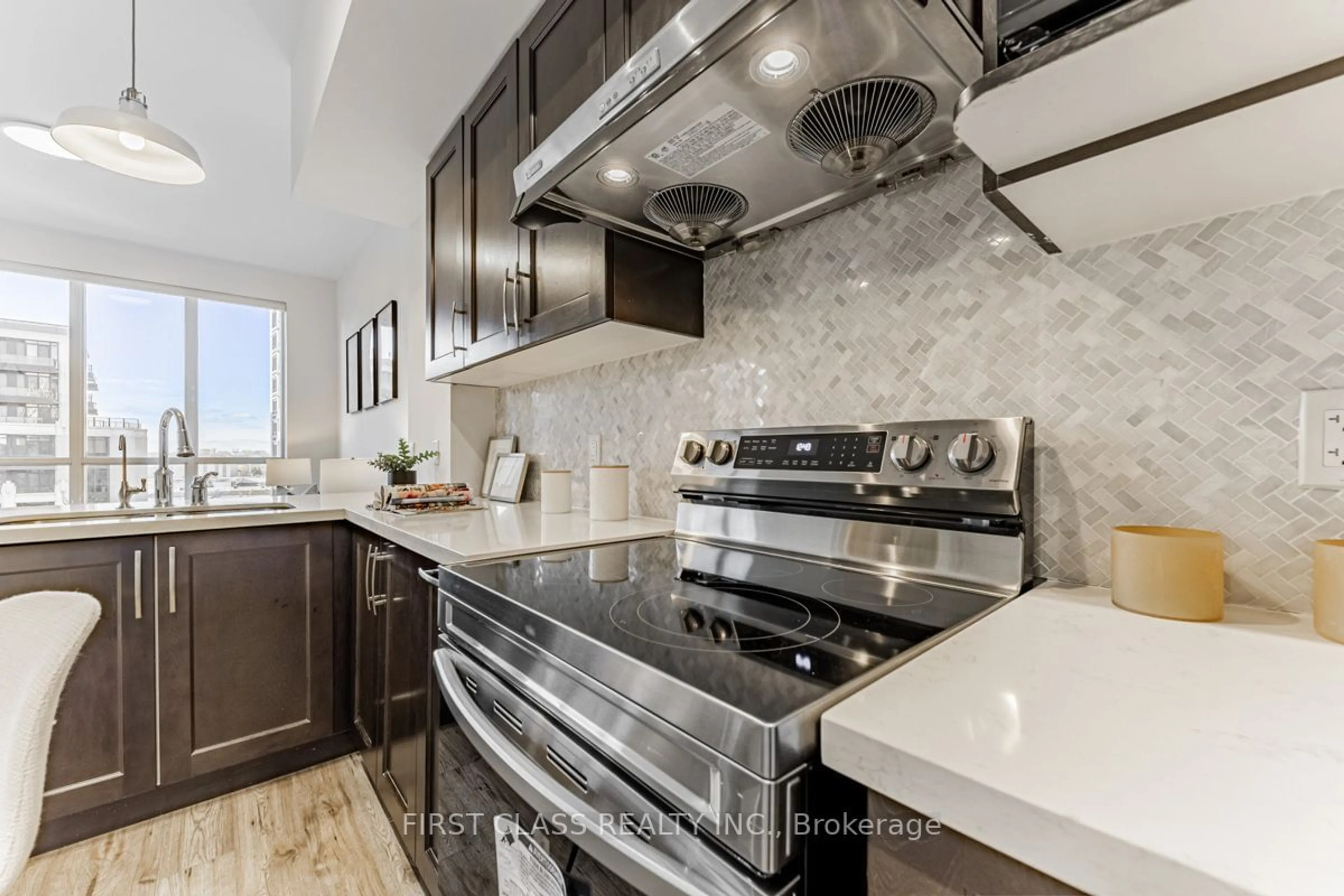 Contemporary kitchen, ceramic/tile floor for 33 Clegg Rd #918, Markham Ontario L6G 0G6