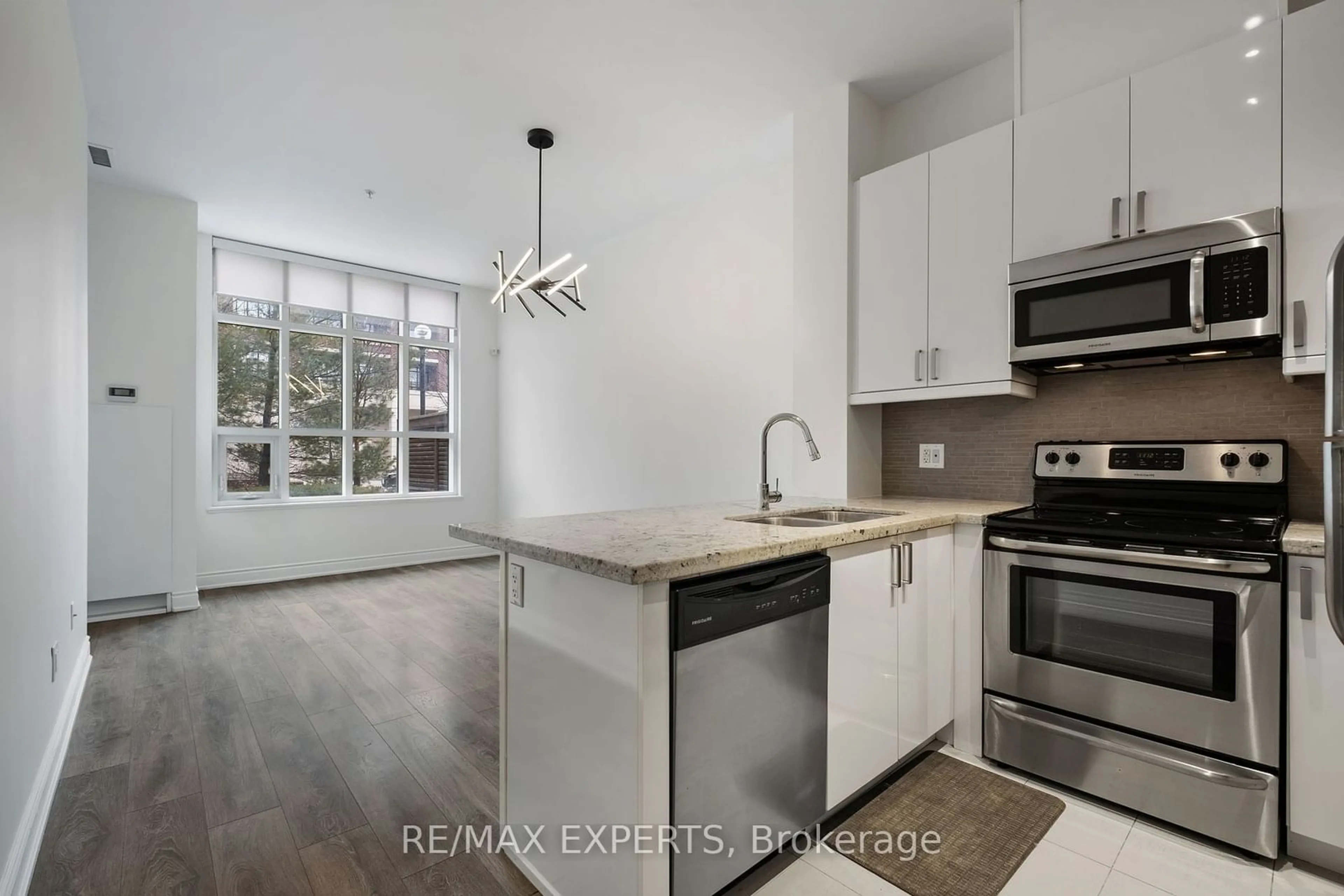 Open concept kitchen, unknown for 2396 Major Mackenzie Dr #103, Vaughan Ontario L6A 4Y1