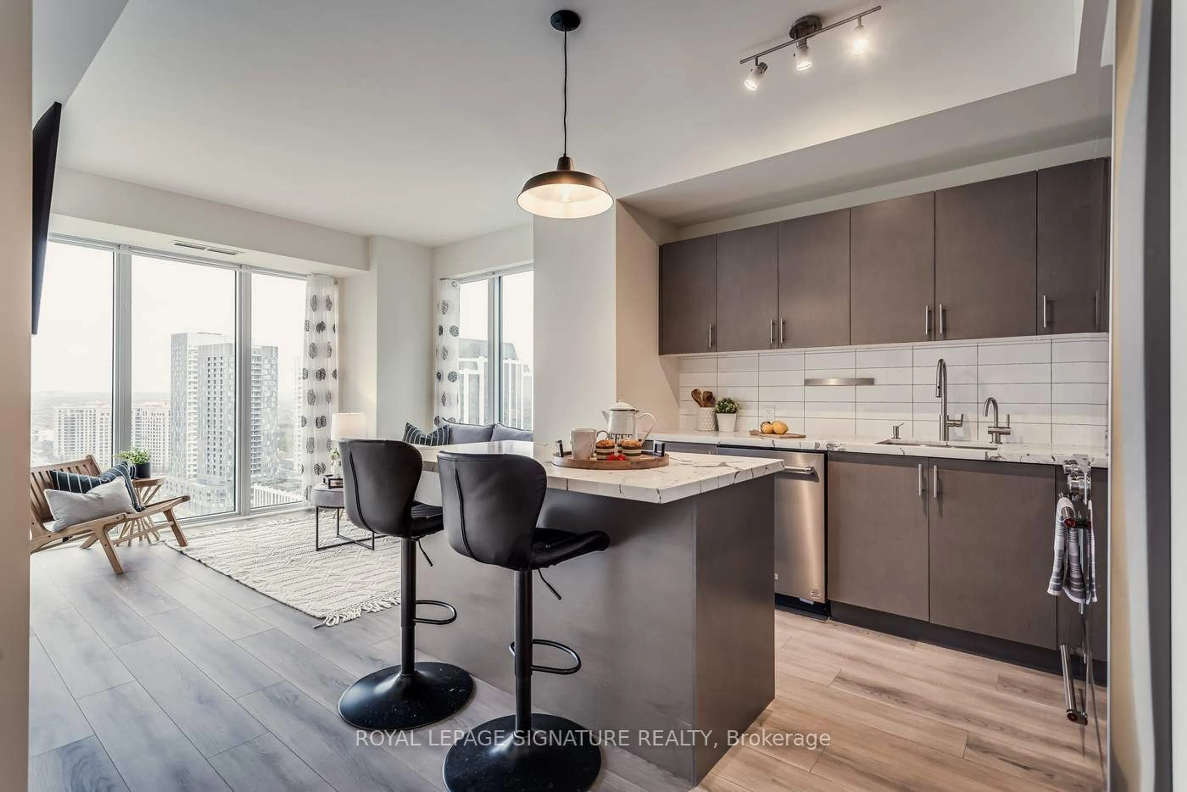 Open concept kitchen, unknown for 9000 Jane St #2124, Vaughan Ontario L4K 0M6