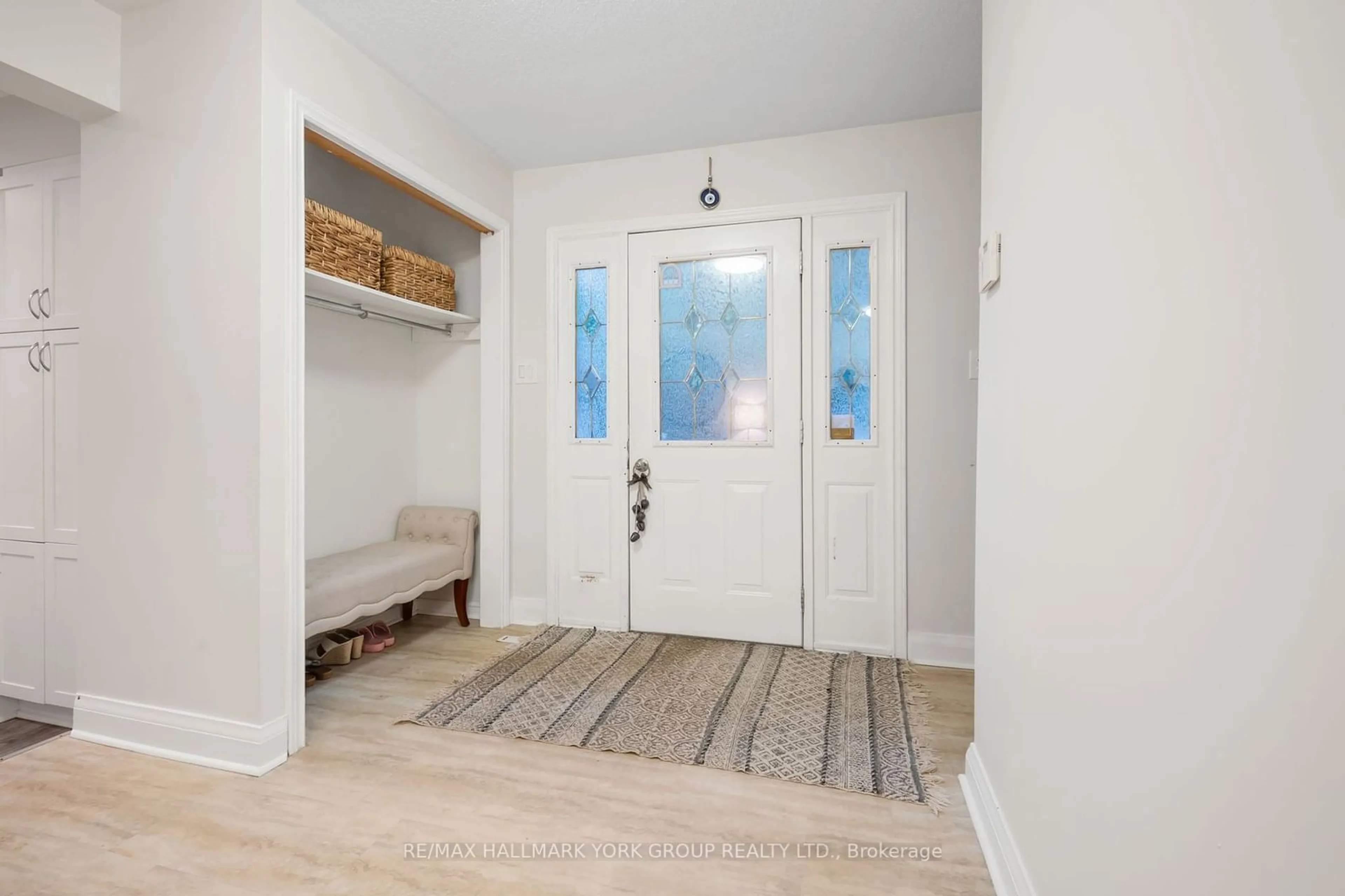 Indoor entryway for 59 Laidlaw St, Brock Ontario L0E 1E0