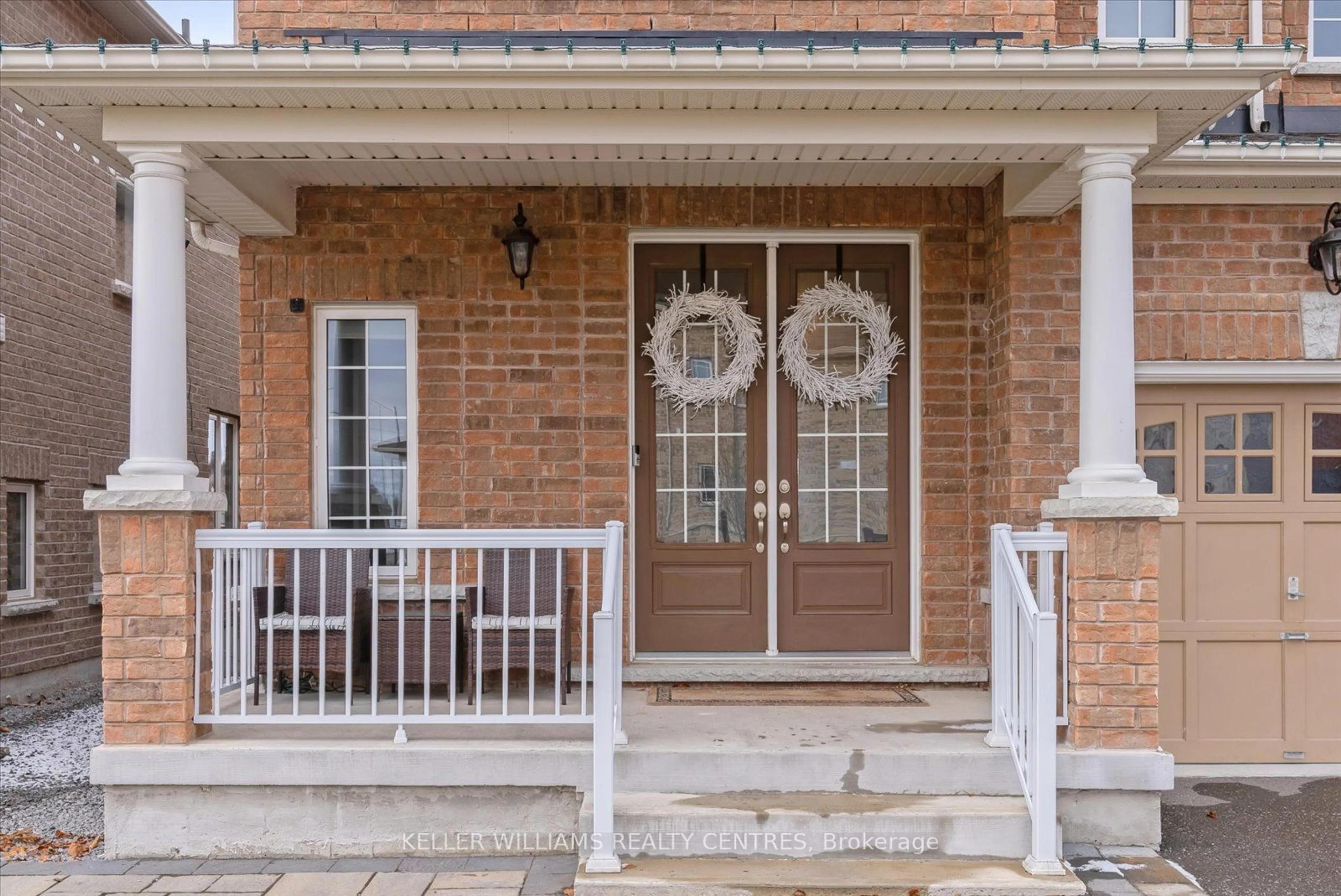 Home with brick exterior material, street for 66 Robert Wilson Cres, Georgina Ontario L4P 0H1