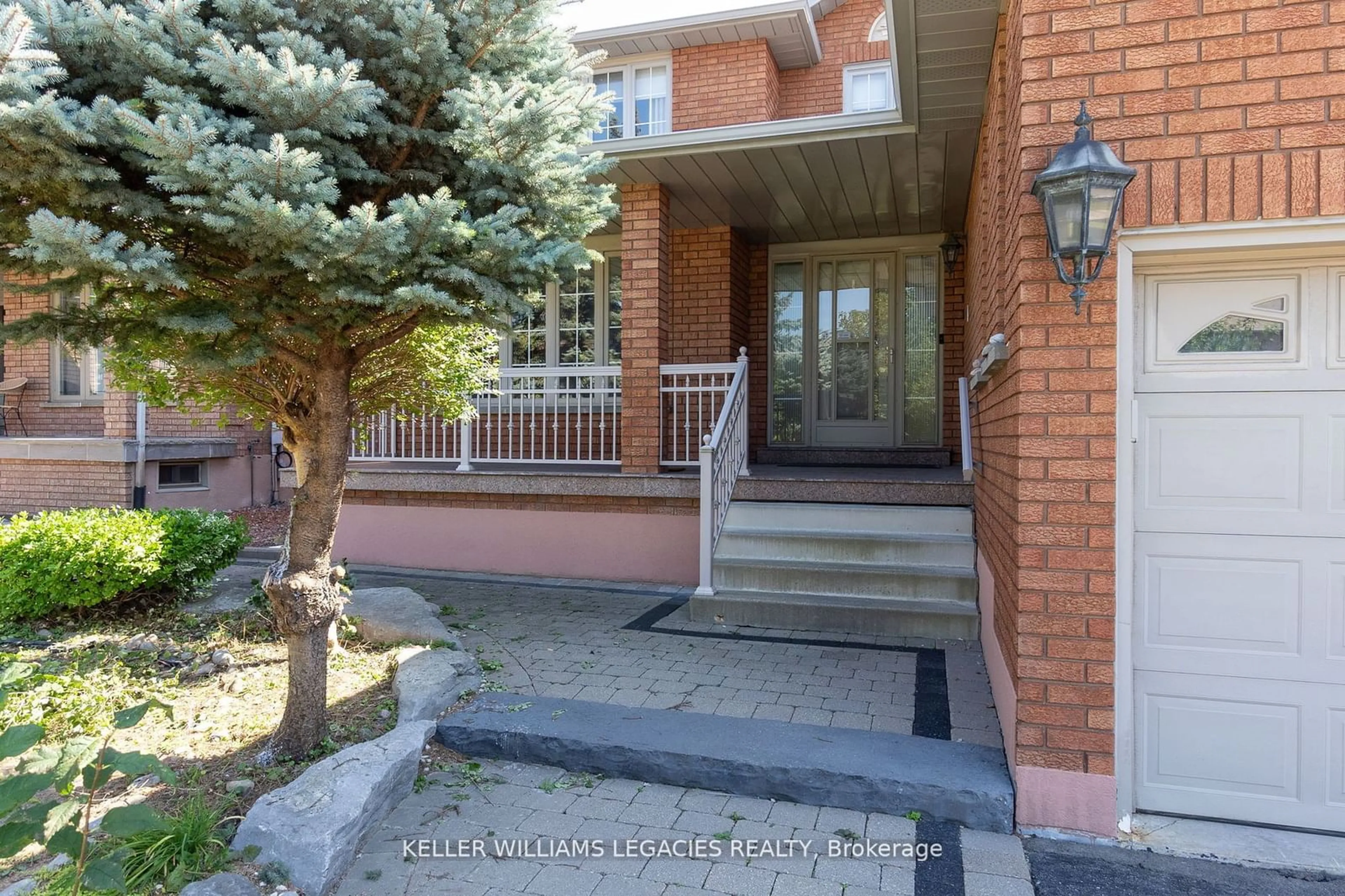 Home with brick exterior material, street for 138 Longhouse St, Vaughan Ontario L4L 8E9