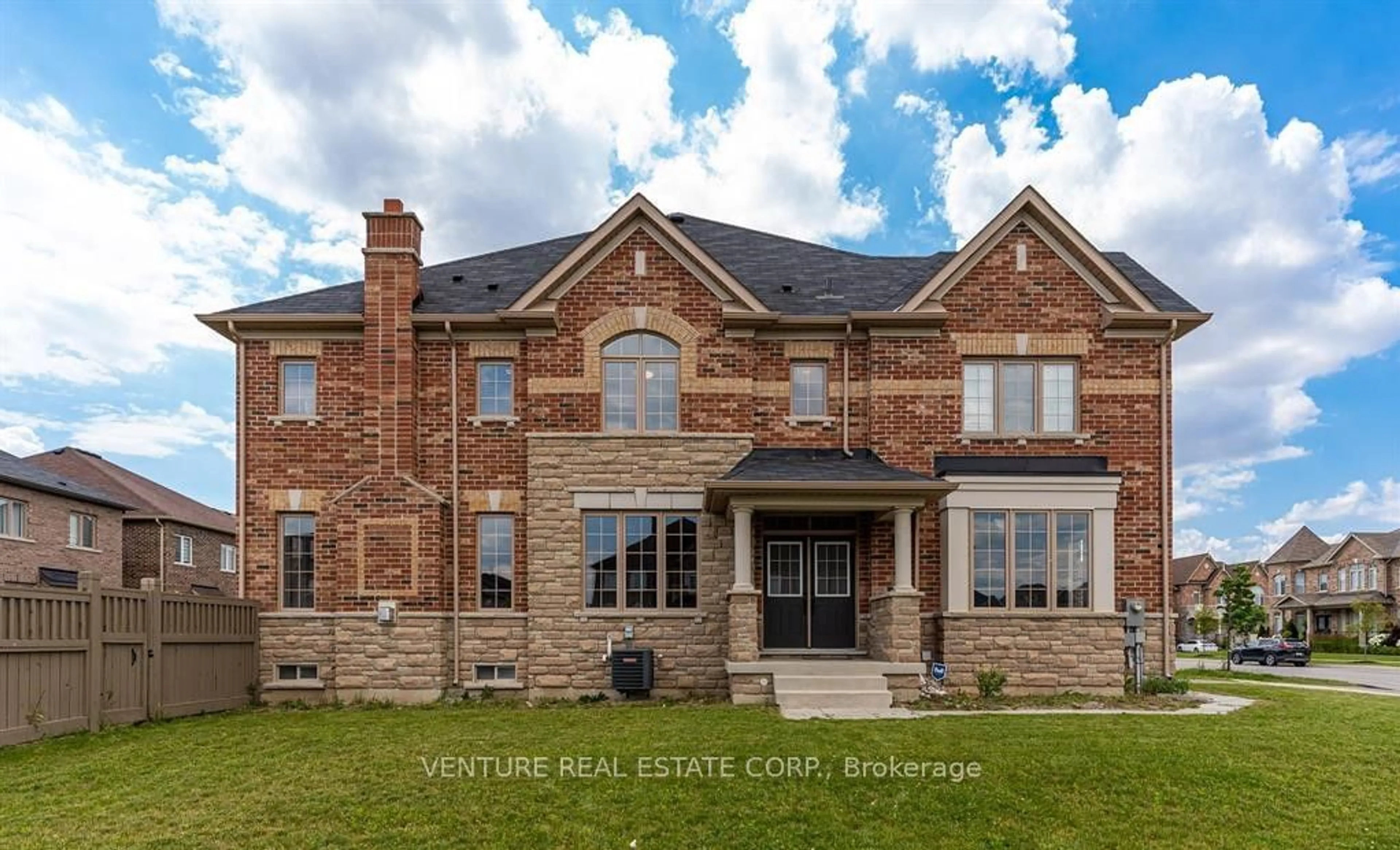 Home with brick exterior material, unknown for 532 Mactier Dr, Vaughan Ontario L4H 4T9