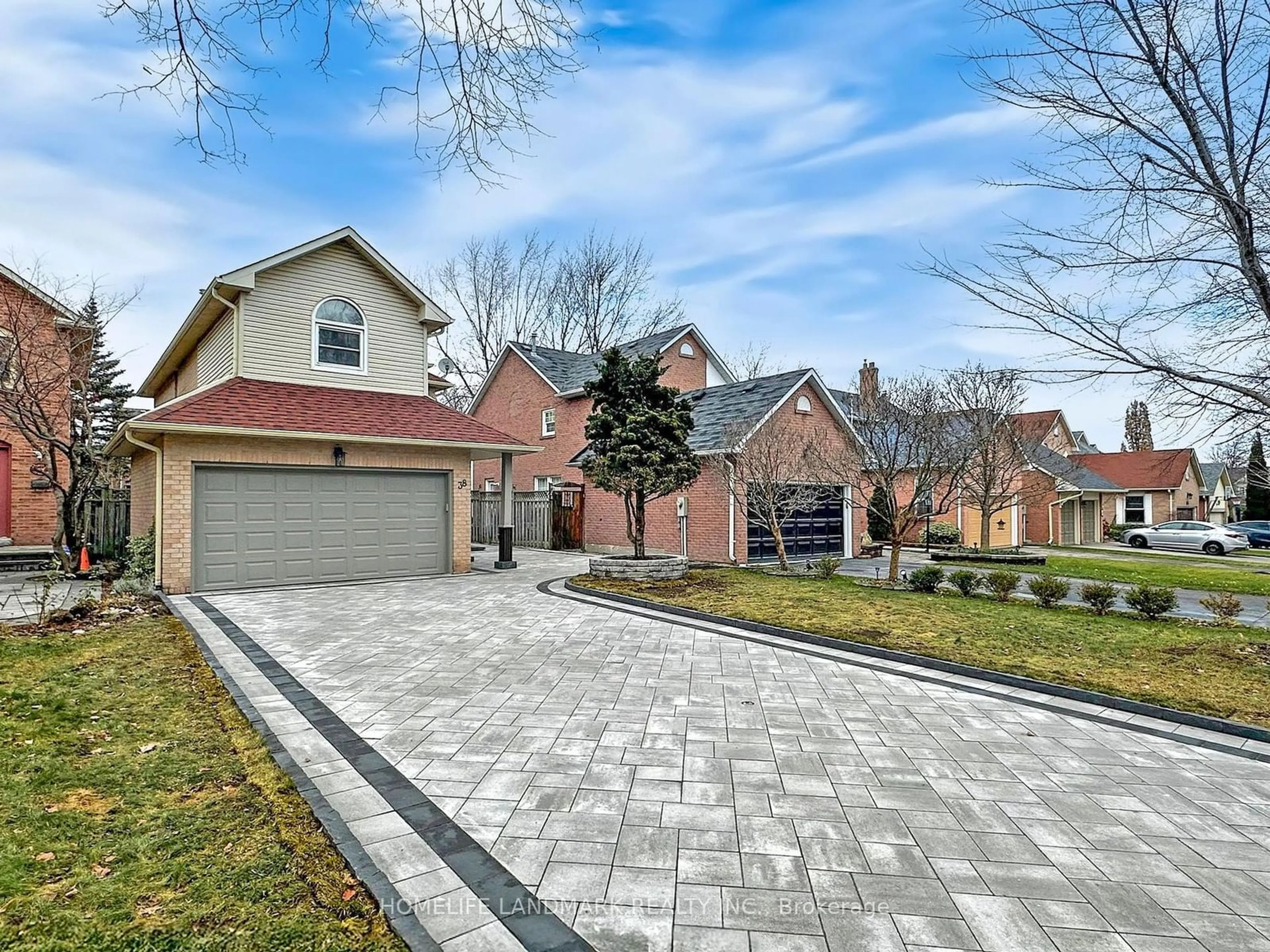 Home with brick exterior material, street for 38 Juniper Cres, Markham Ontario L3R 3Z7