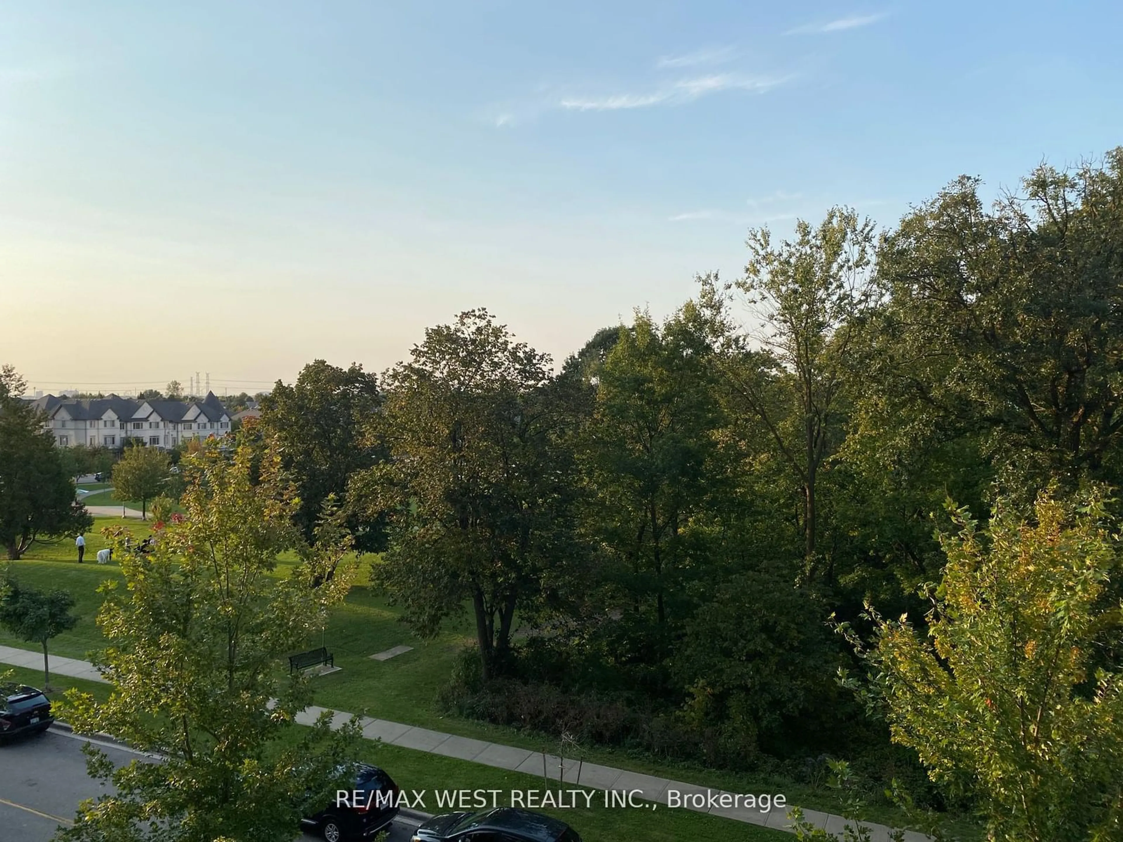 A pic from outside/outdoor area/front of a property/back of a property/a pic from drone, forest/trees view for 7 North Park Rd #408, Vaughan Ontario L4J 0C9