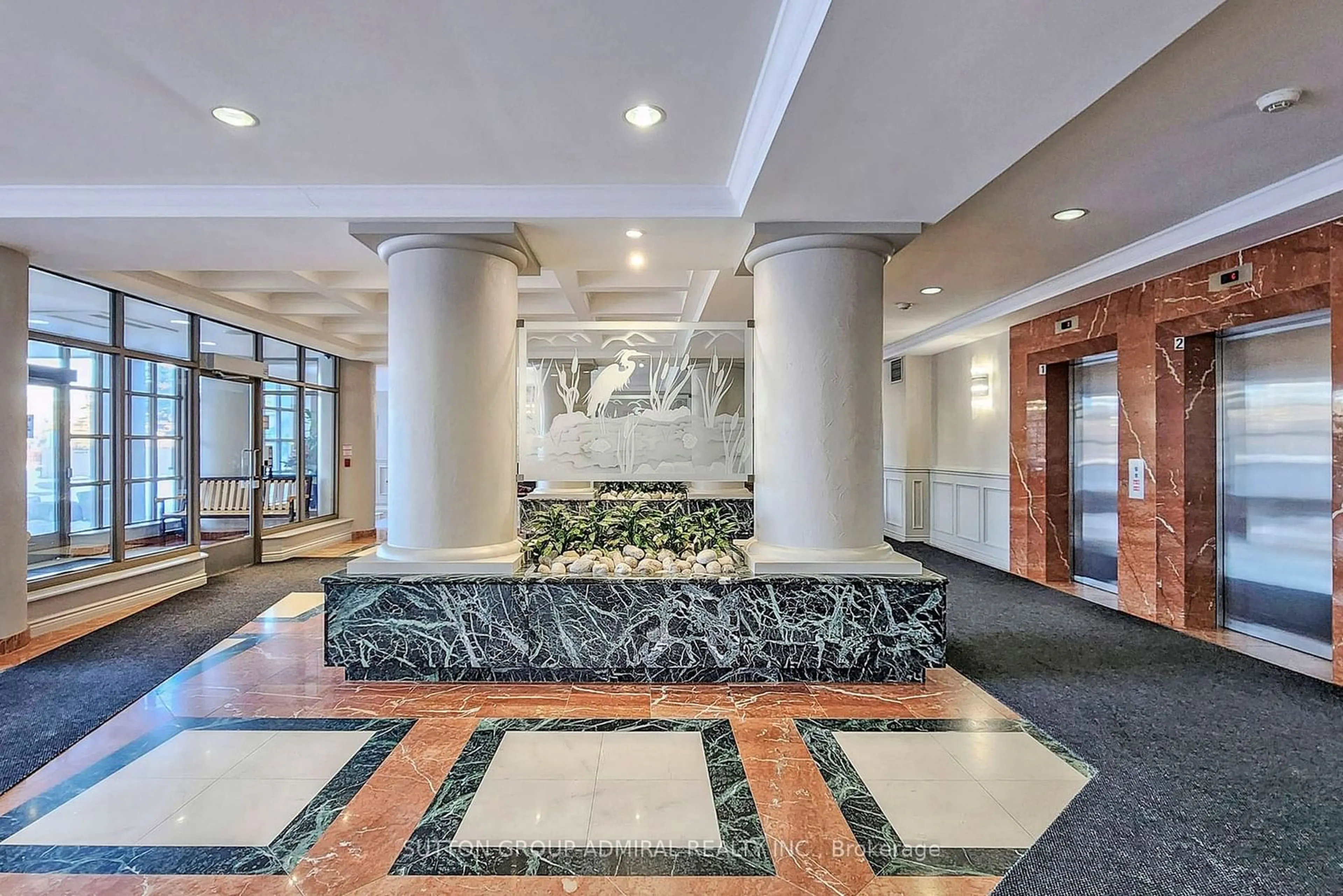 Lobby for 11 Townsgate Dr #804, Vaughan Ontario L4J 8G4