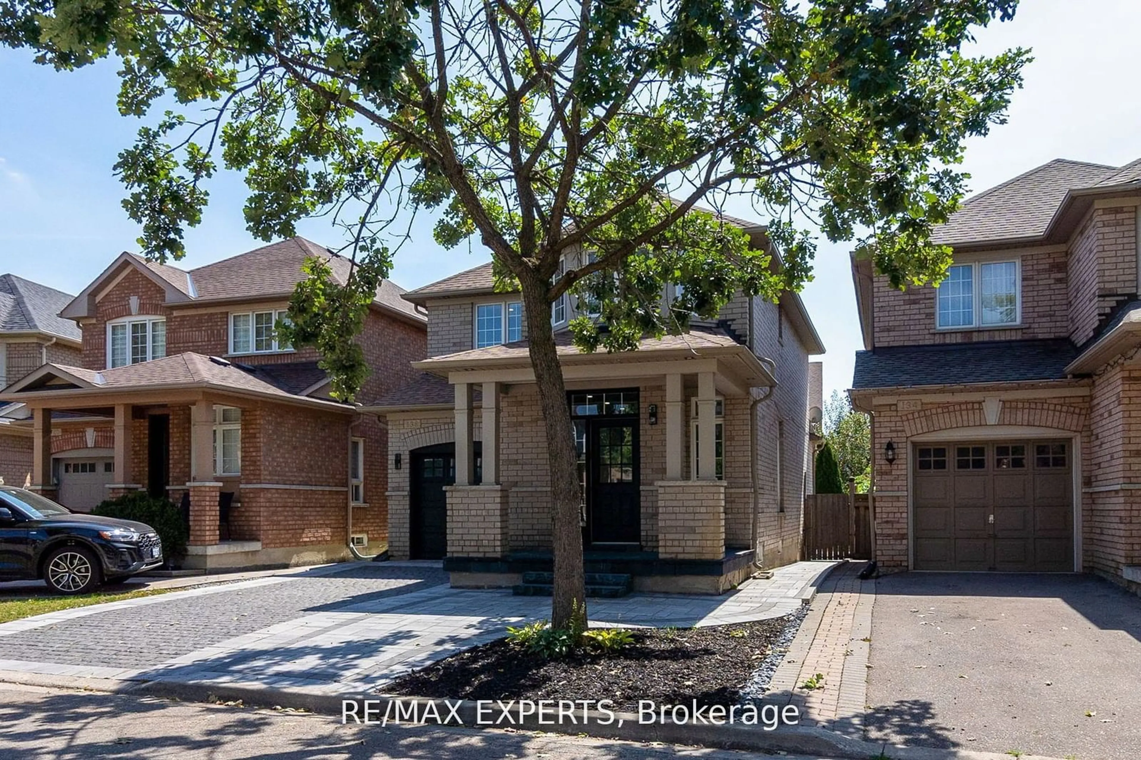 Home with brick exterior material, street for 138 Moraine Dr, Vaughan Ontario L4H 2E6