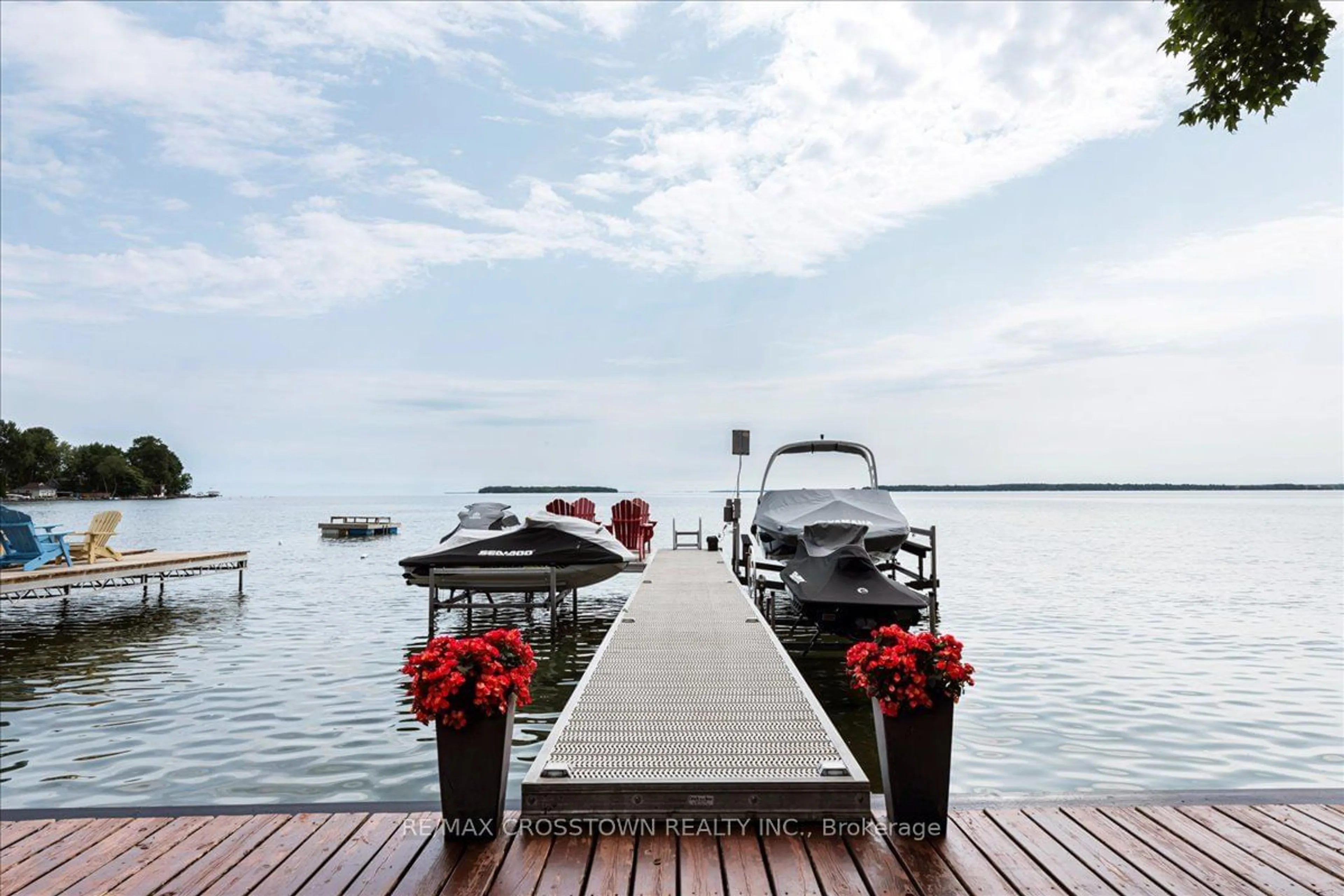 Patio, water/lake/river/ocean view for 2301 CRYSTAL BEACH Rd, Innisfil Ontario L9S 3W8