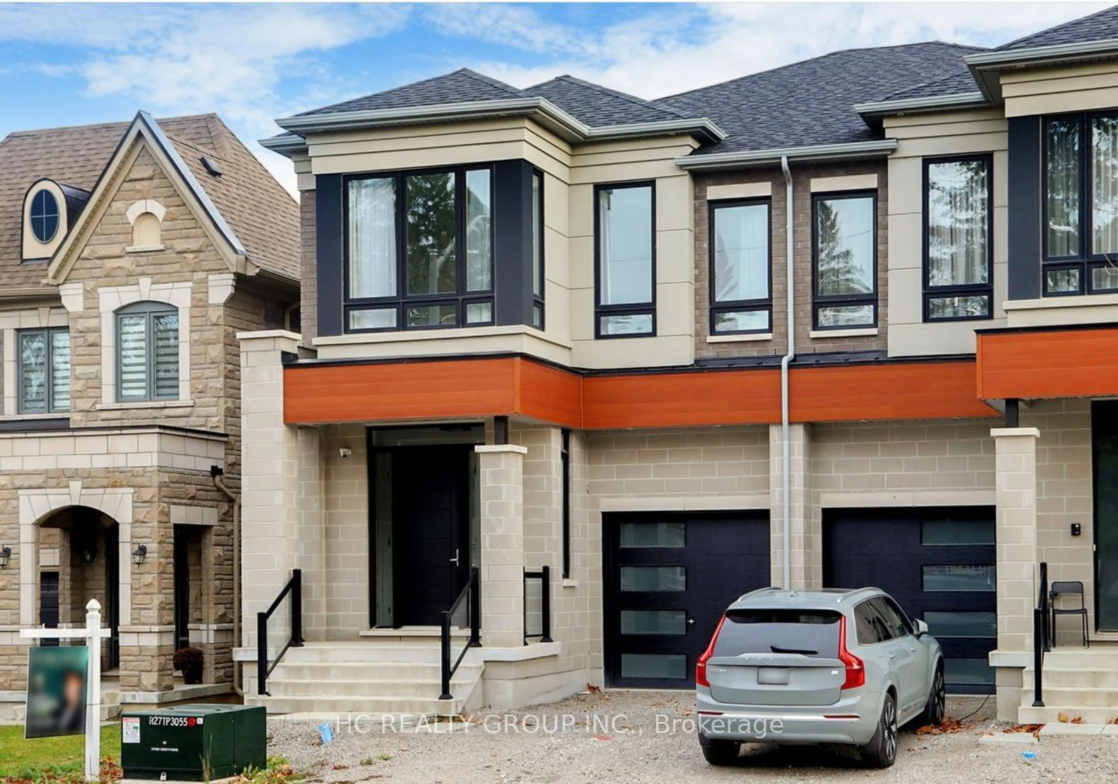 Home with brick exterior material, street for 119A Bond Cres, Richmond Hill Ontario L4E 3L1