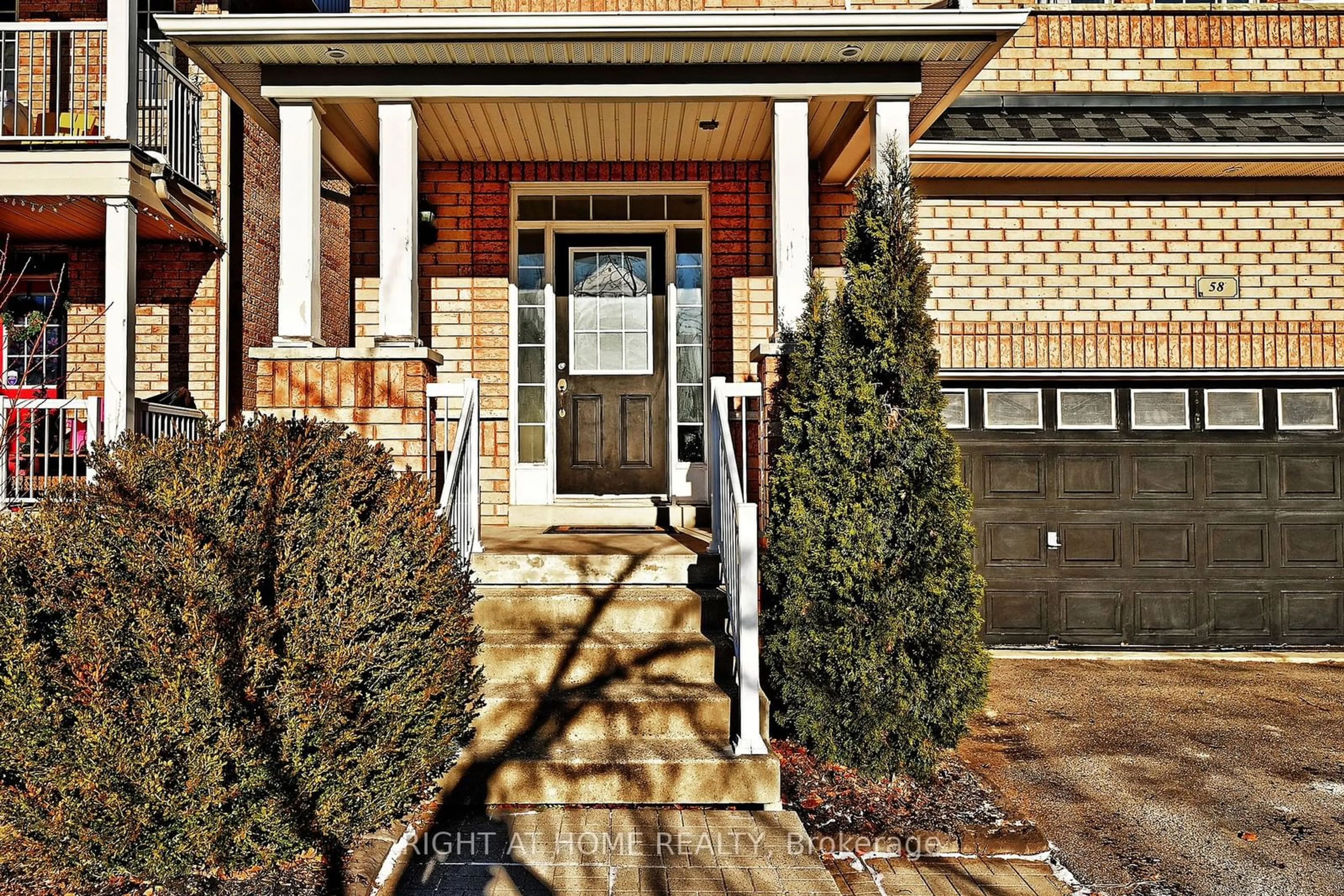 Home with brick exterior material, street for 58 Valemount Way, Aurora Ontario L4G 7S3