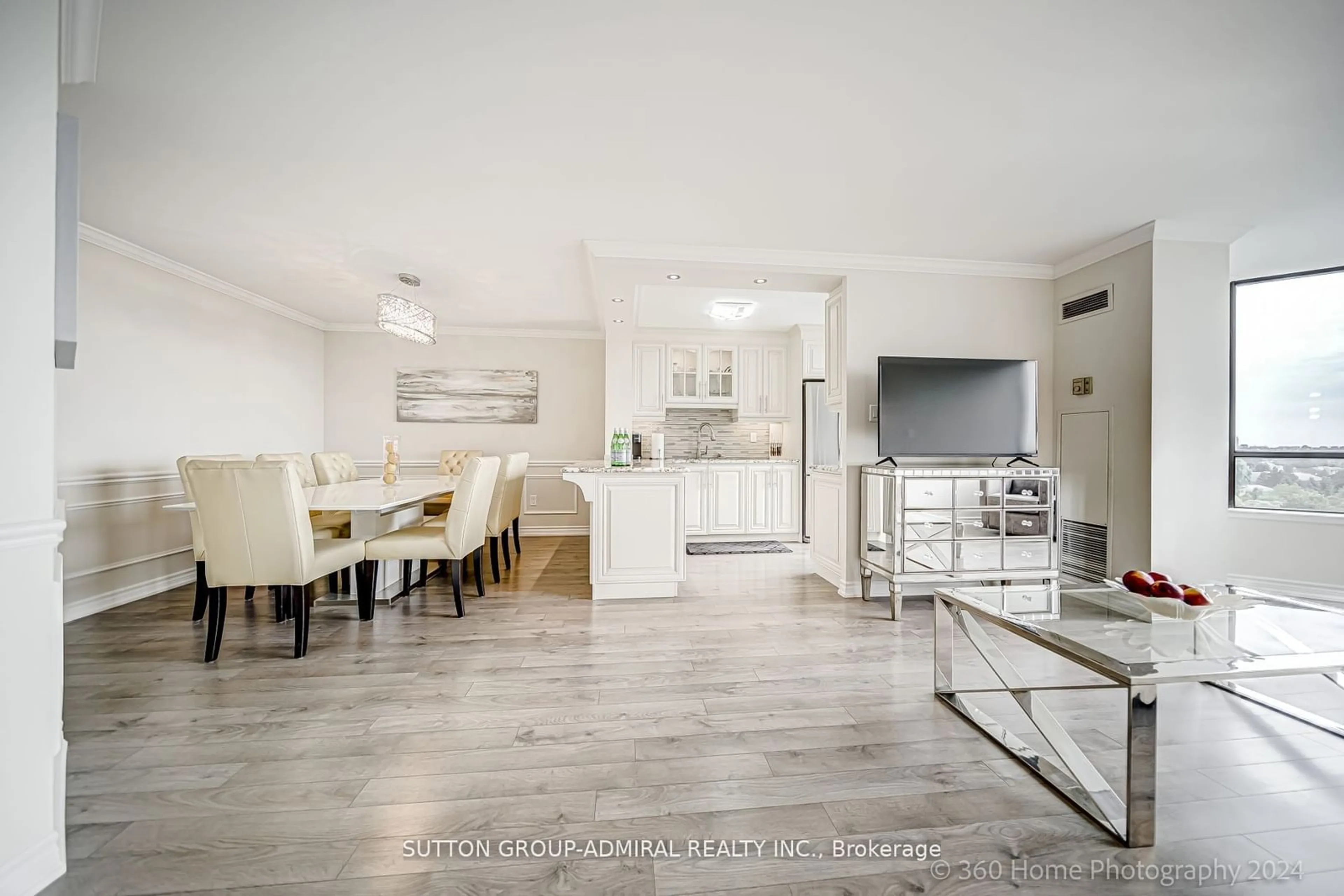 Open concept kitchen, unknown for 7440 Bathurst St #1005, Vaughan Ontario L4J 7K8