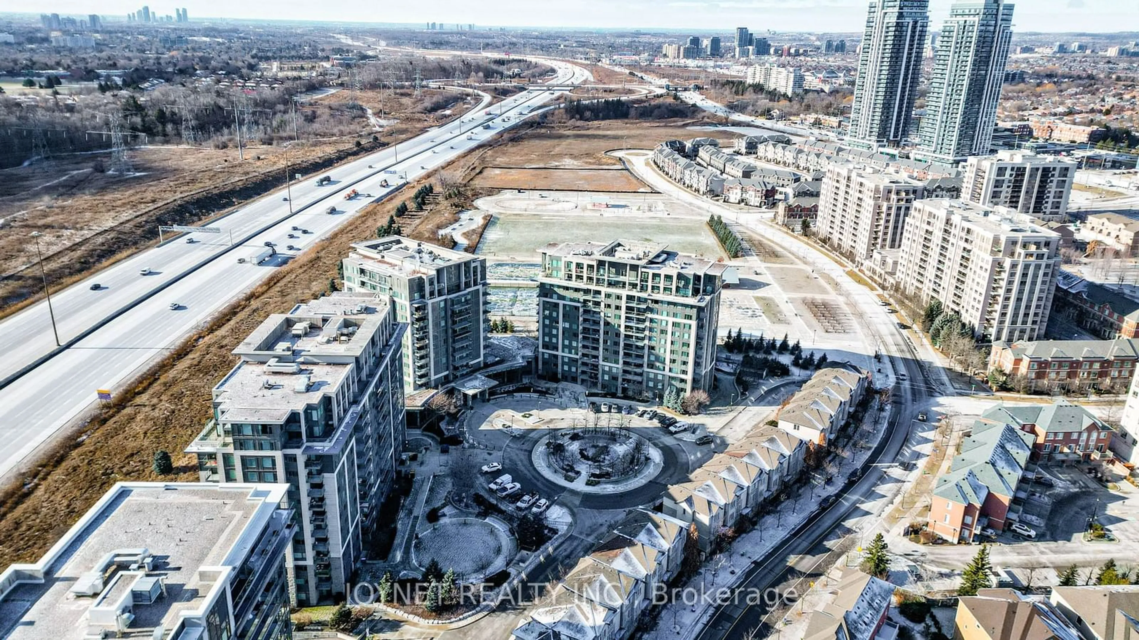 A pic from outside/outdoor area/front of a property/back of a property/a pic from drone, city buildings view from balcony for 273 South Park Rd #Rg8, Markham Ontario L3T 0B5