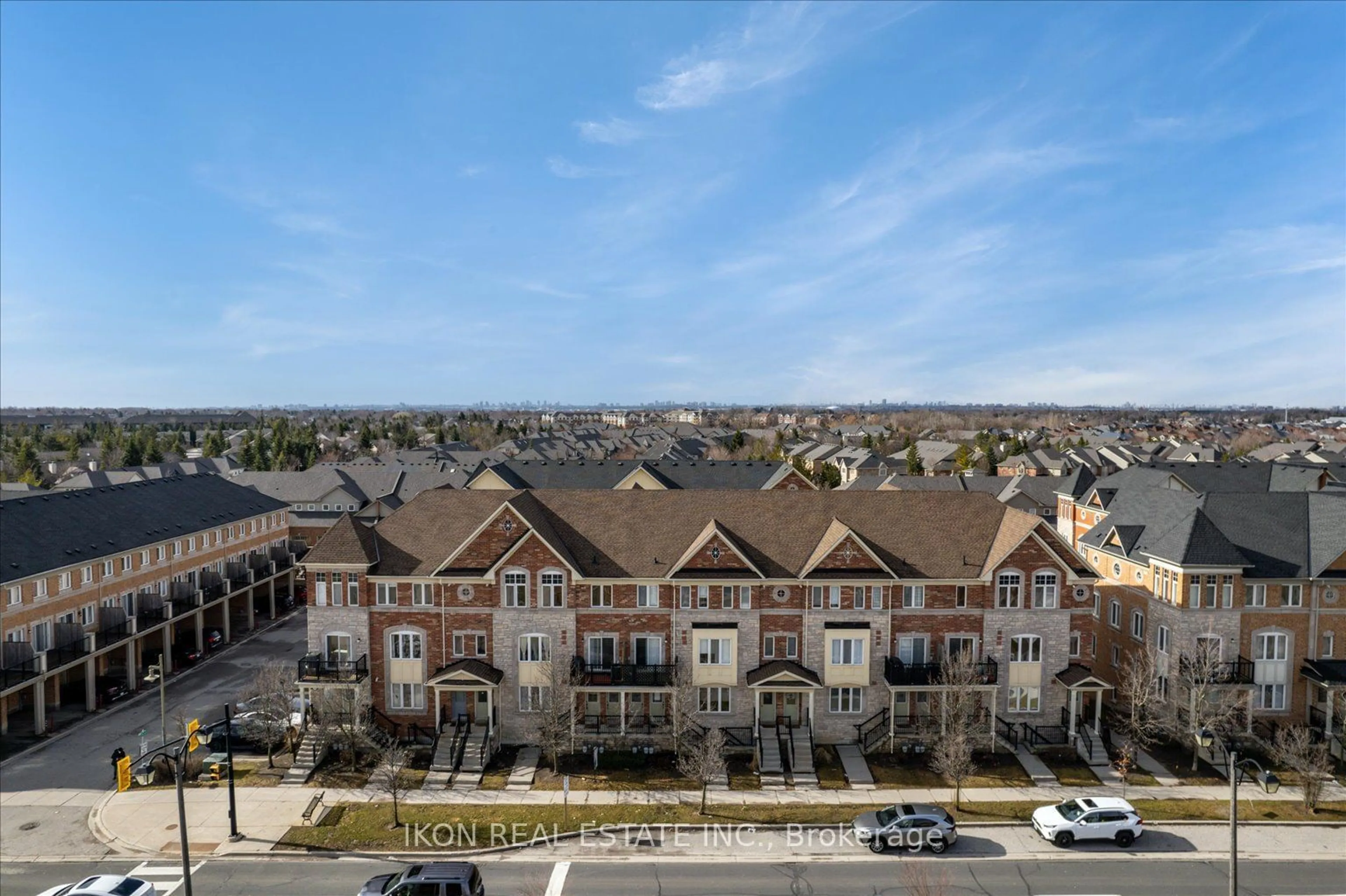 A pic from outside/outdoor area/front of a property/back of a property/a pic from drone, unknown for 2245 Bur Oak Ave #86, Markham Ontario L6E 0C2