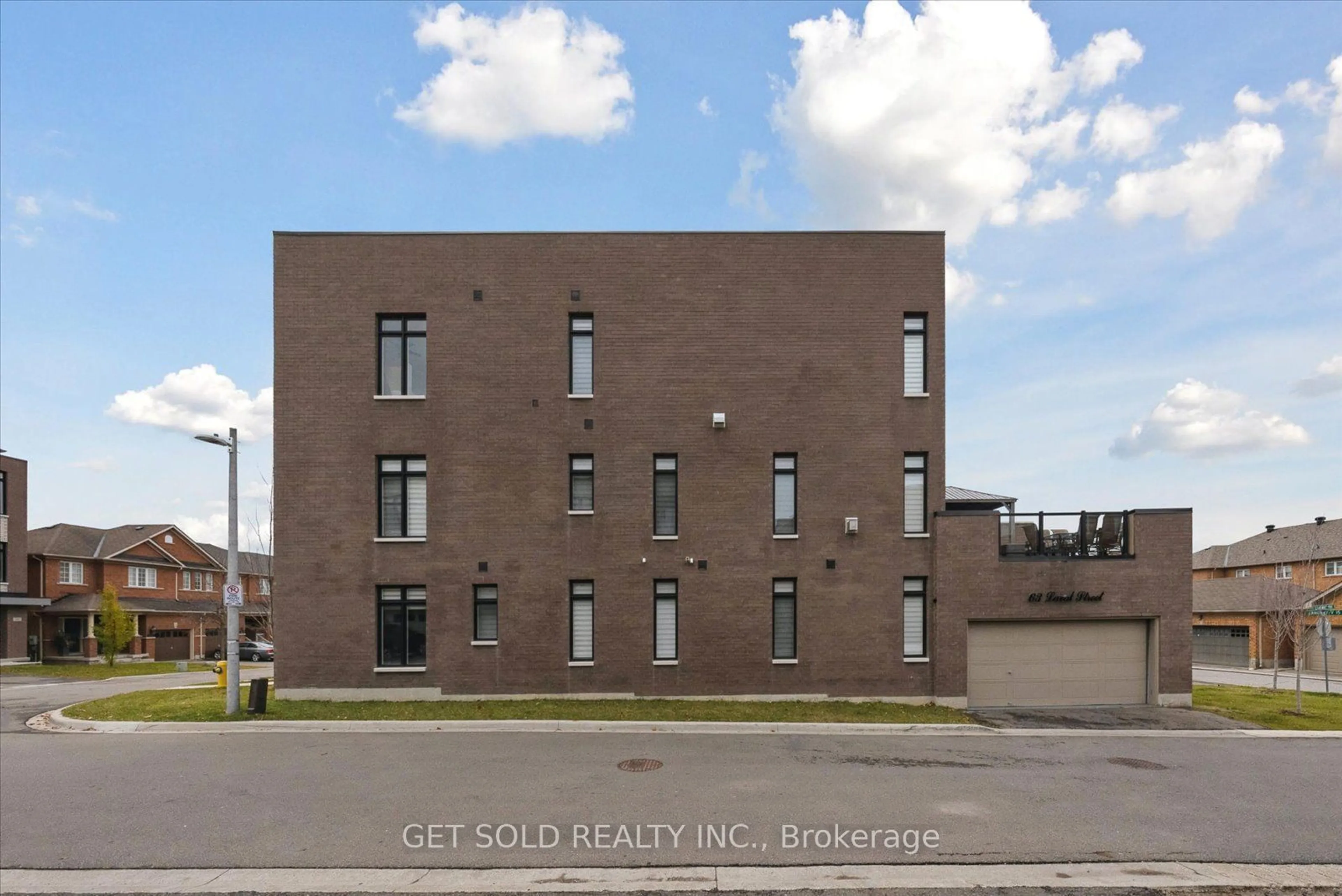 Home with brick exterior material, building for 63 Laval St, Vaughan Ontario L4H 0P3