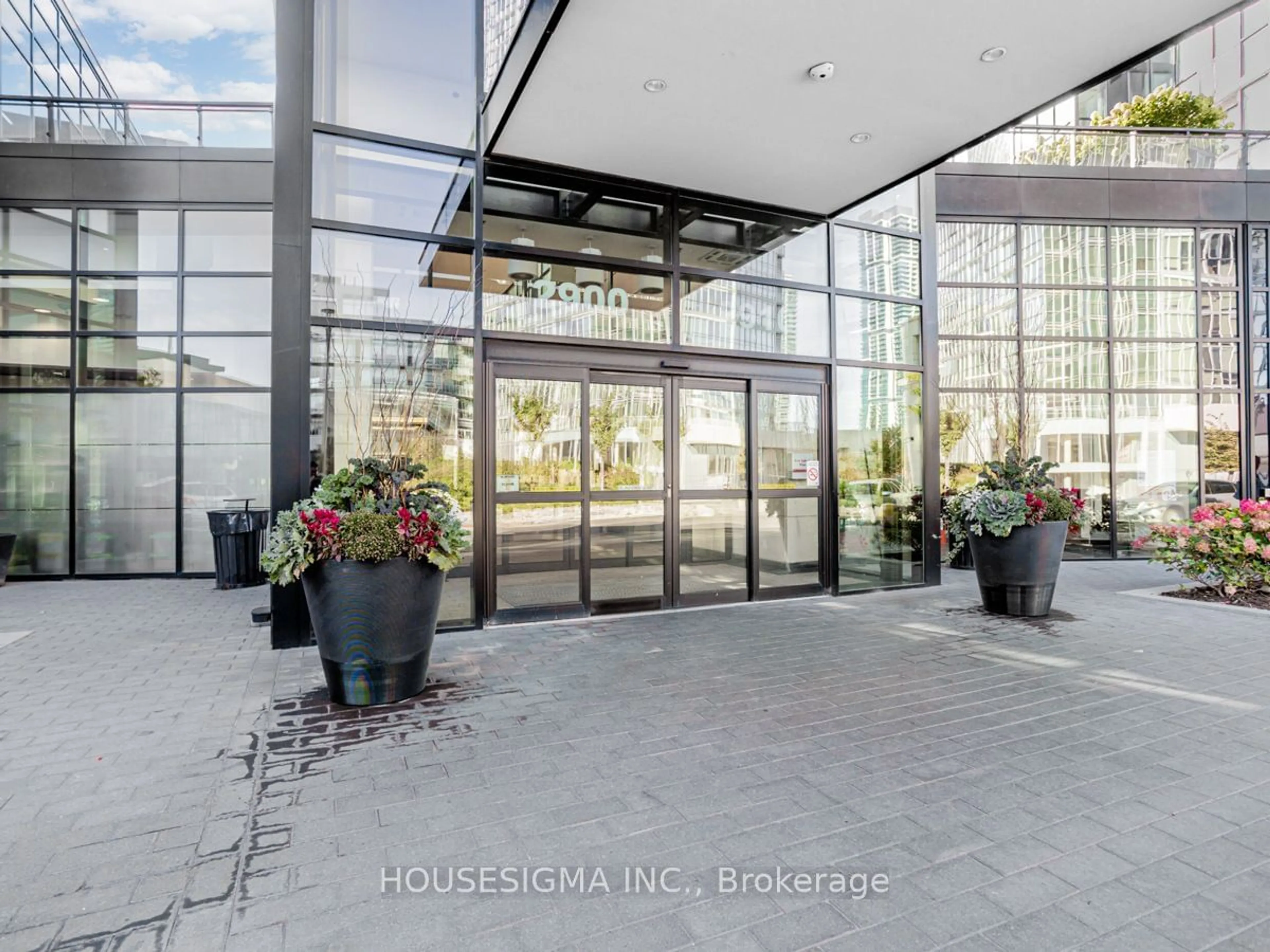 Indoor foyer for 2900 Highway  7 Rd #415, Vaughan Ontario L4K 0G3