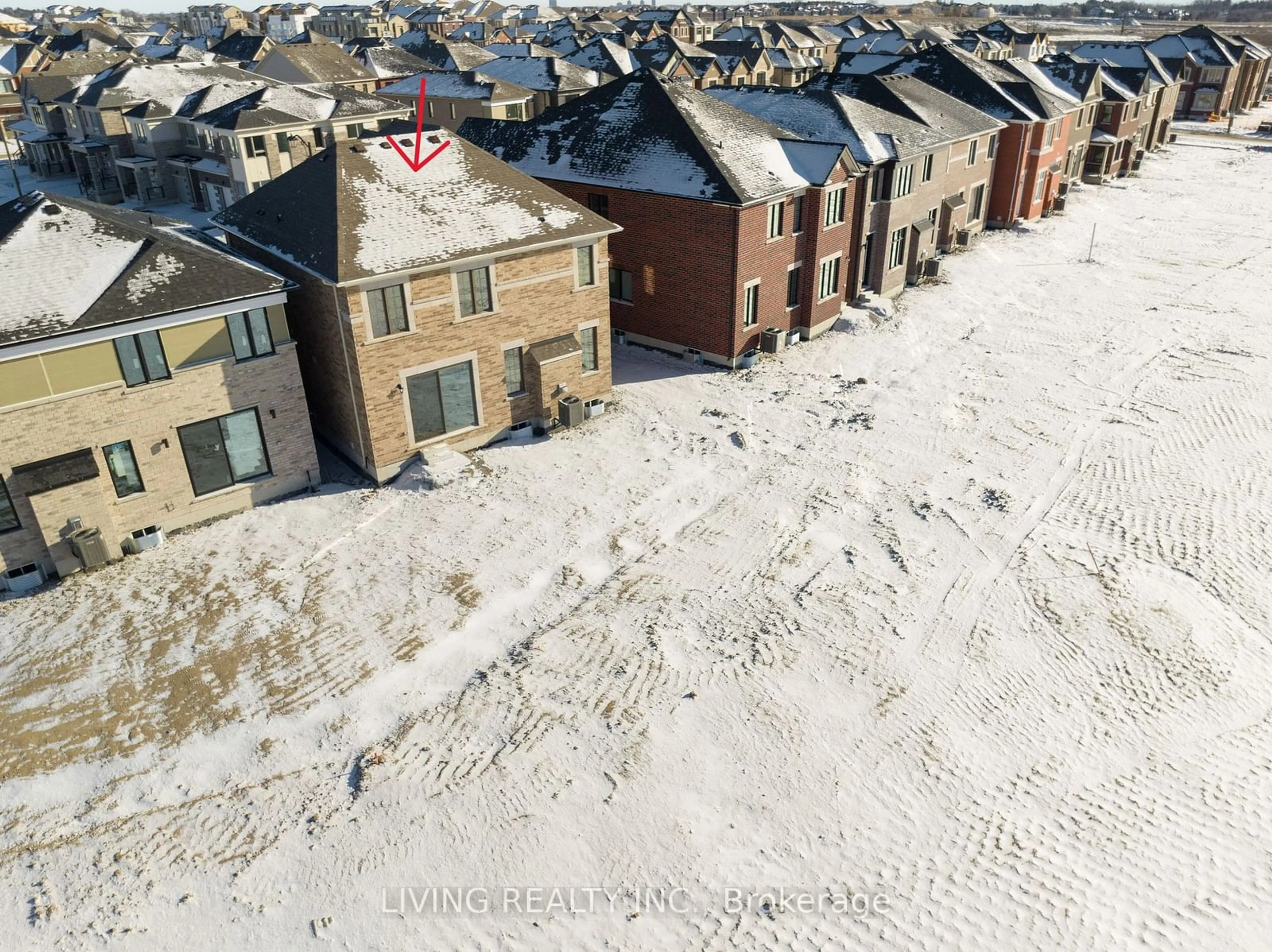 A pic from outside/outdoor area/front of a property/back of a property/a pic from drone, street for 18 Berczy Manor Cres, Markham Ontario L6C 3M2