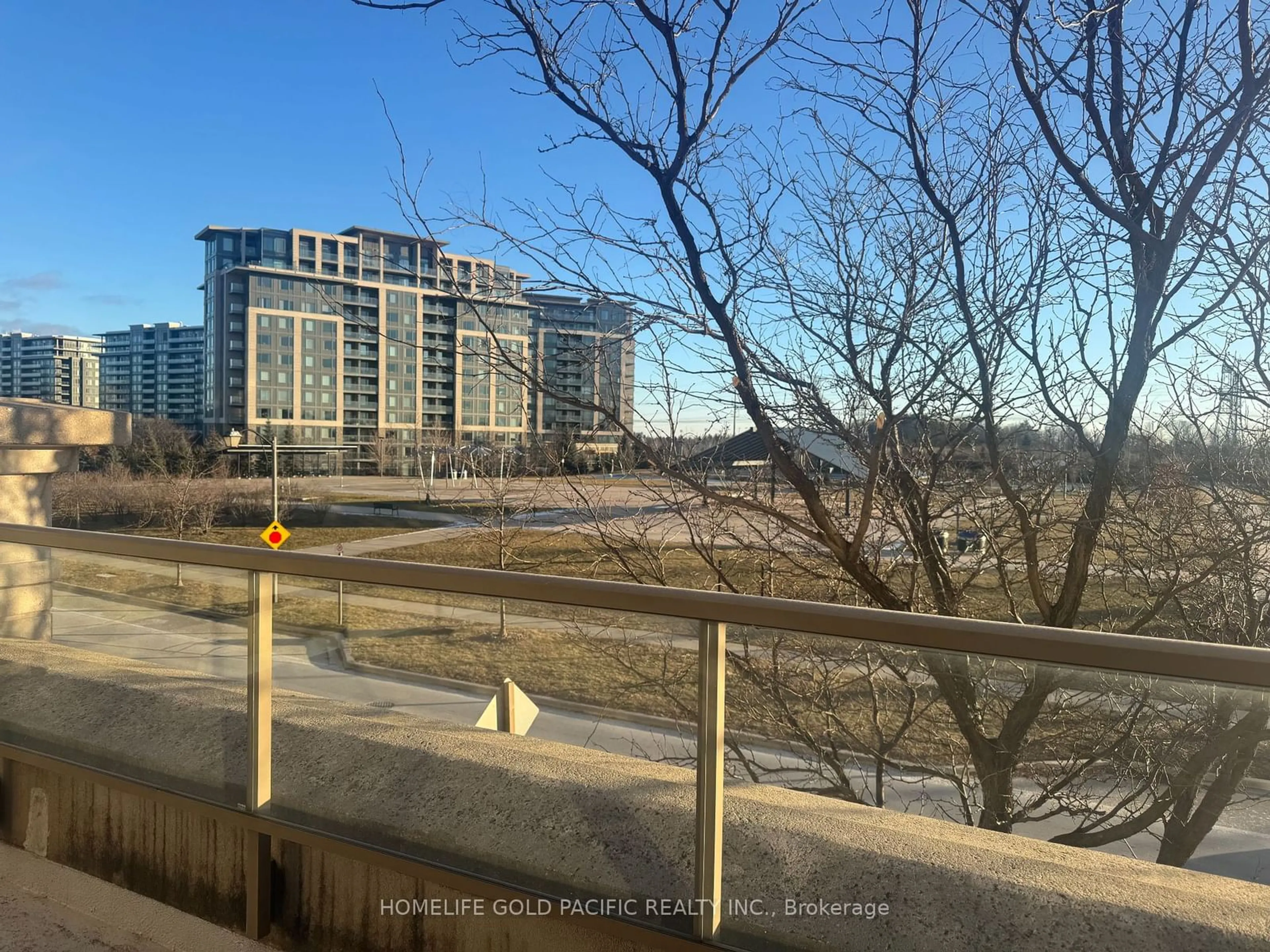 A pic from outside/outdoor area/front of a property/back of a property/a pic from drone, city buildings view from balcony for 37 Galleria Pkwy #207, Markham Ontario L3T 0A5