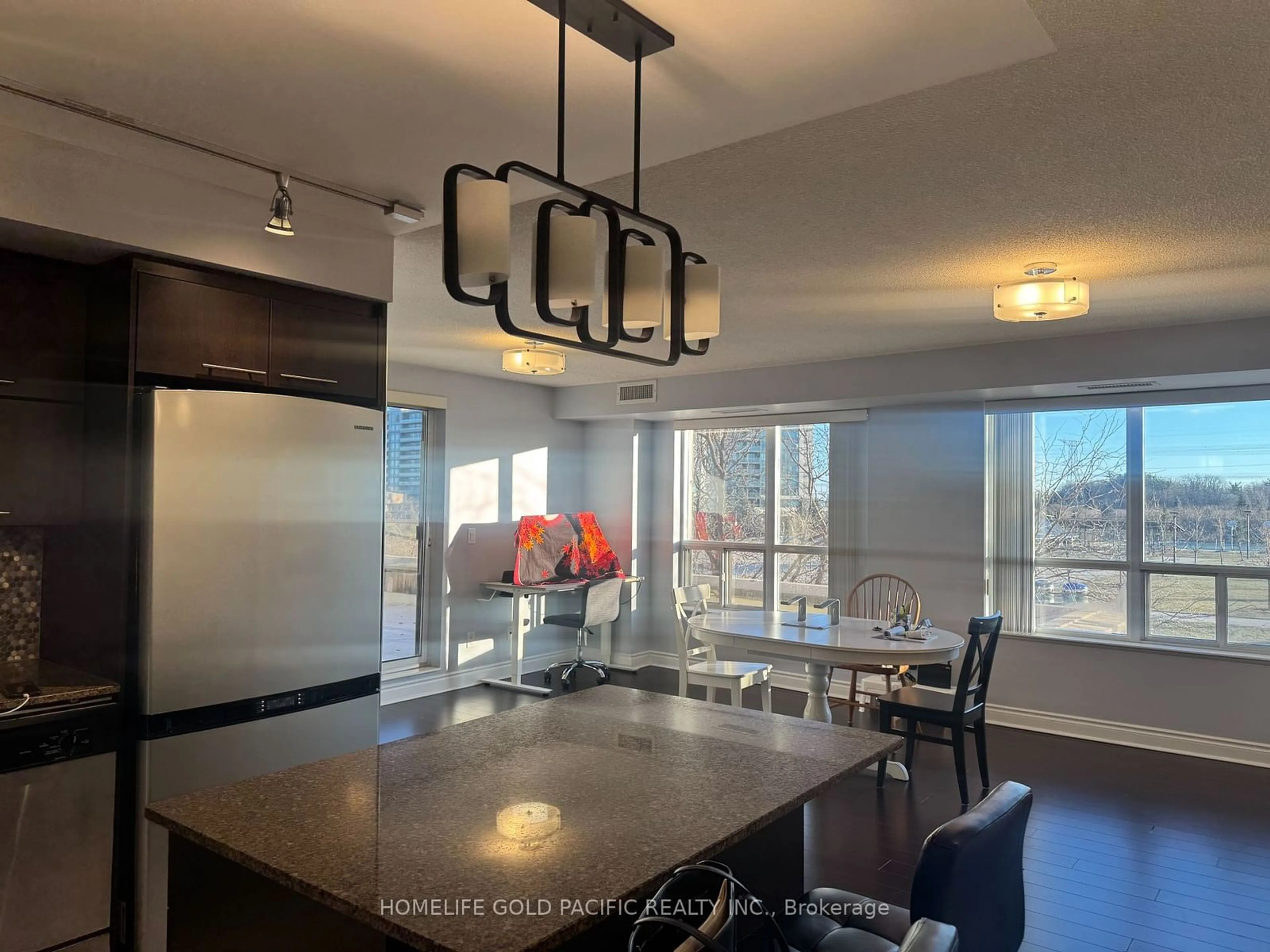 Open concept kitchen, unknown for 37 Galleria Pkwy #207, Markham Ontario L3T 0A5