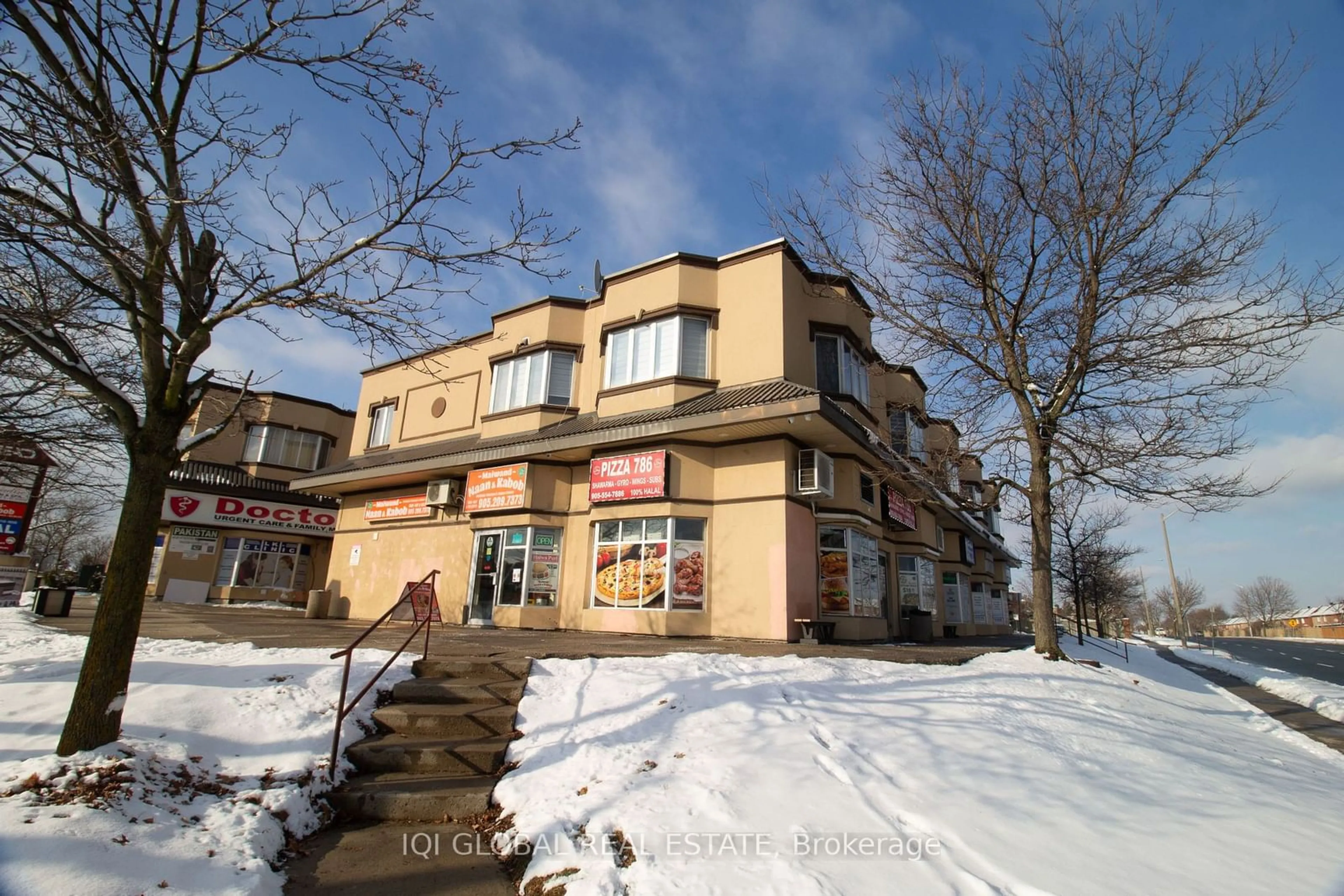 Patio, building for 2352 Middlefield Rd #05, Markham Ontario L3S 4T6